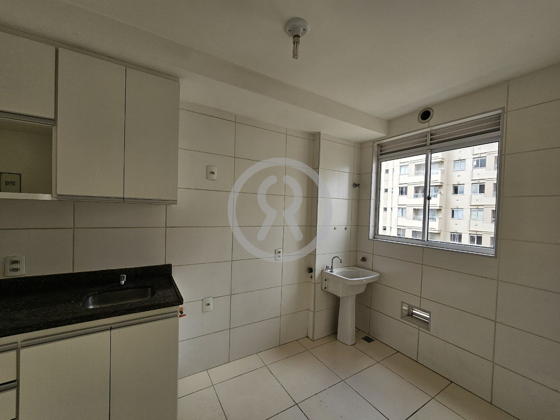 Apartamento à venda com 2 quartos, 58m² - Foto 14