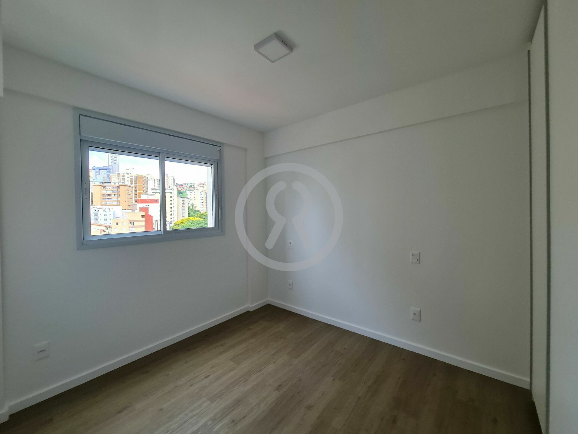 Apartamento à venda com 3 quartos, 85m² - Foto 22