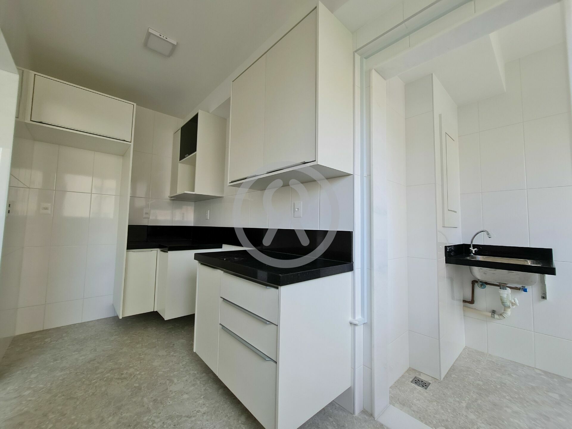 Apartamento à venda com 3 quartos, 85m² - Foto 15