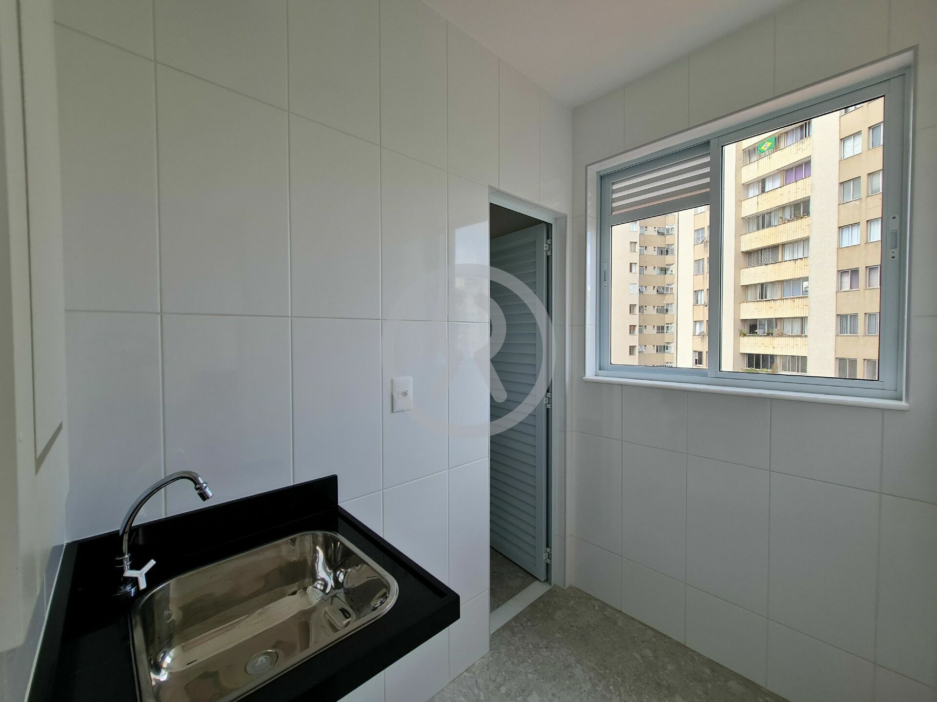 Apartamento à venda com 3 quartos, 85m² - Foto 16