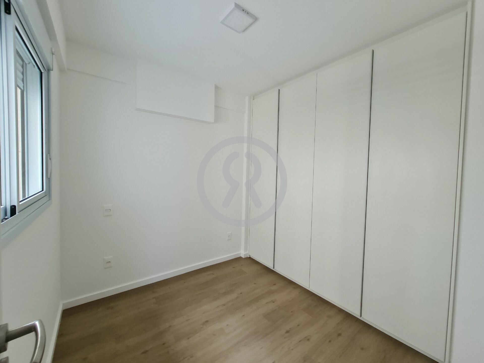 Apartamento à venda com 3 quartos, 85m² - Foto 18