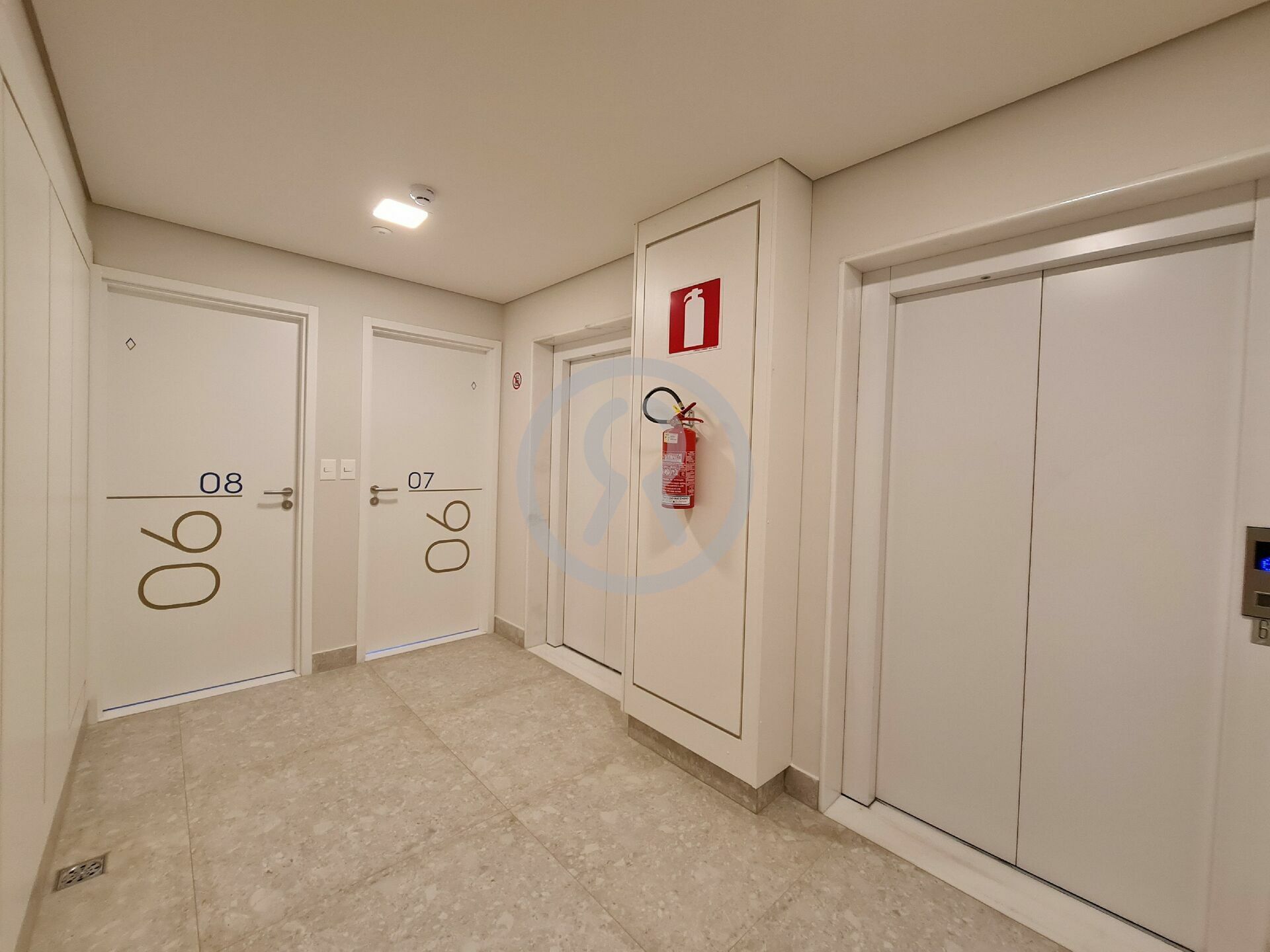 Apartamento à venda com 3 quartos, 85m² - Foto 5