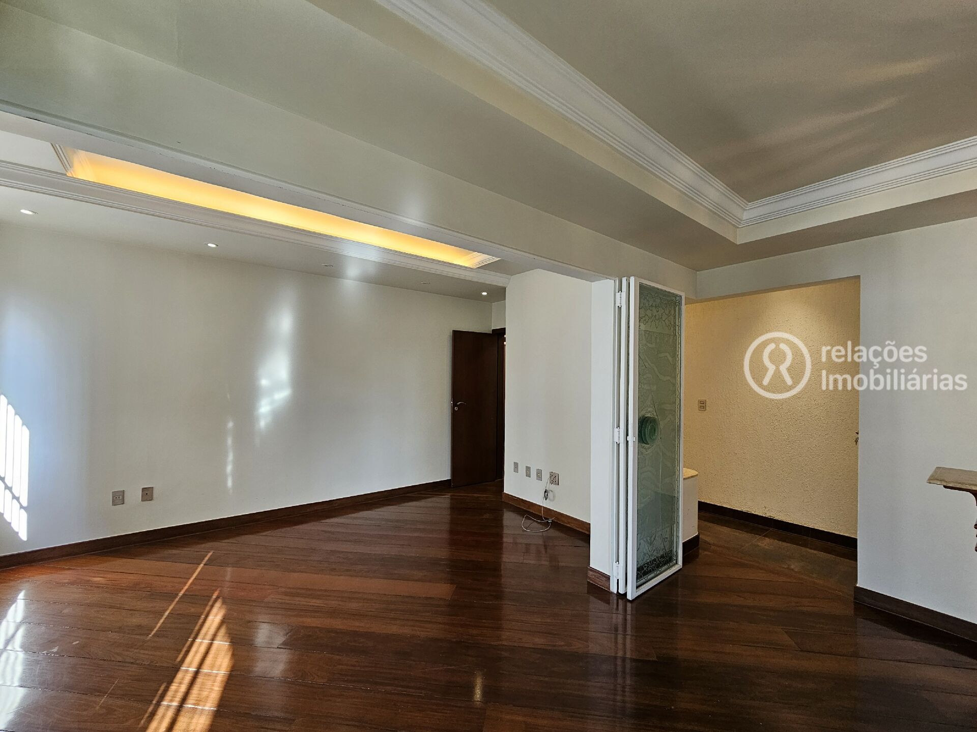 Apartamento para alugar com 3 quartos, 160m² - Foto 16