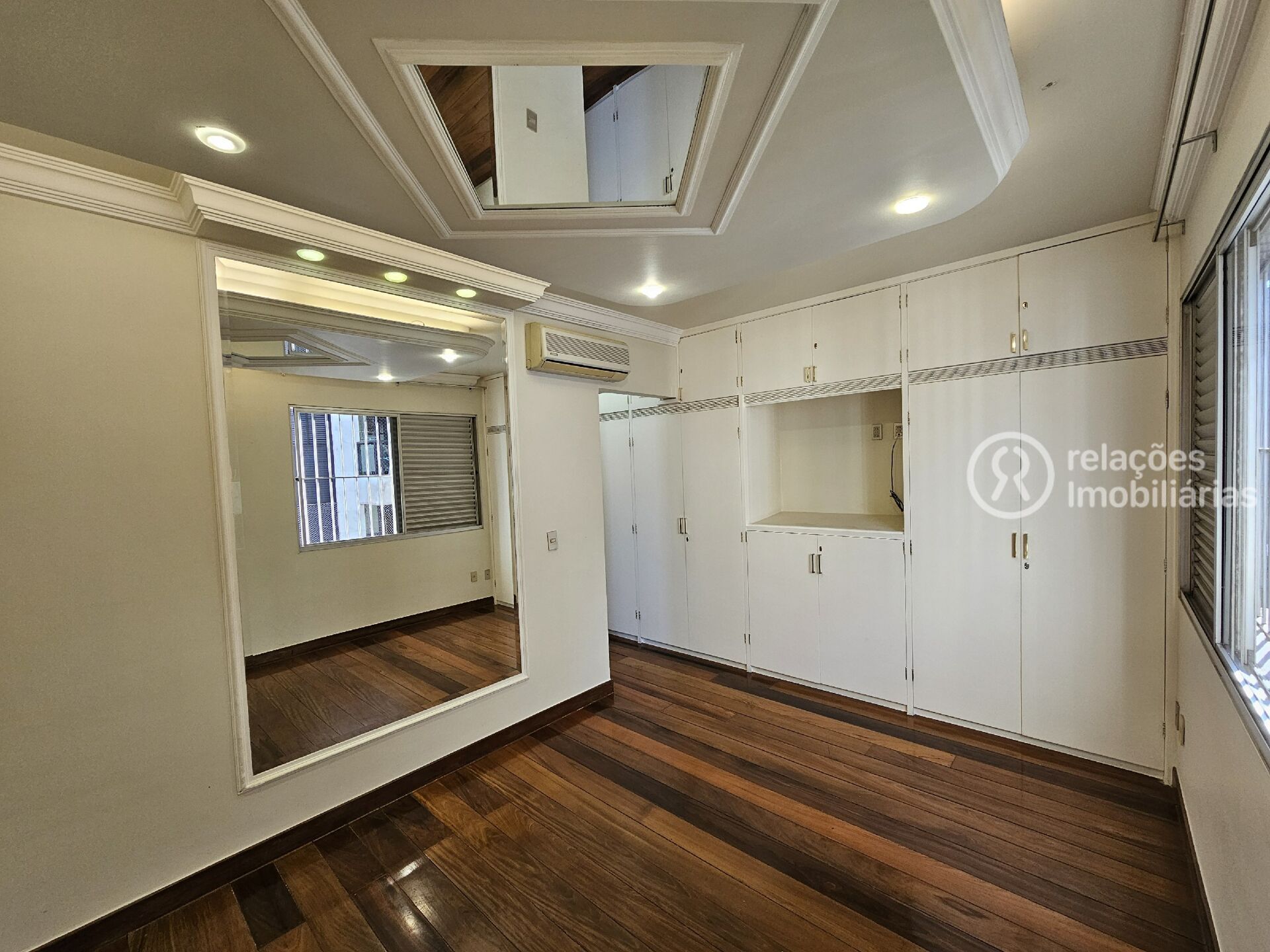 Apartamento para alugar com 3 quartos, 160m² - Foto 47