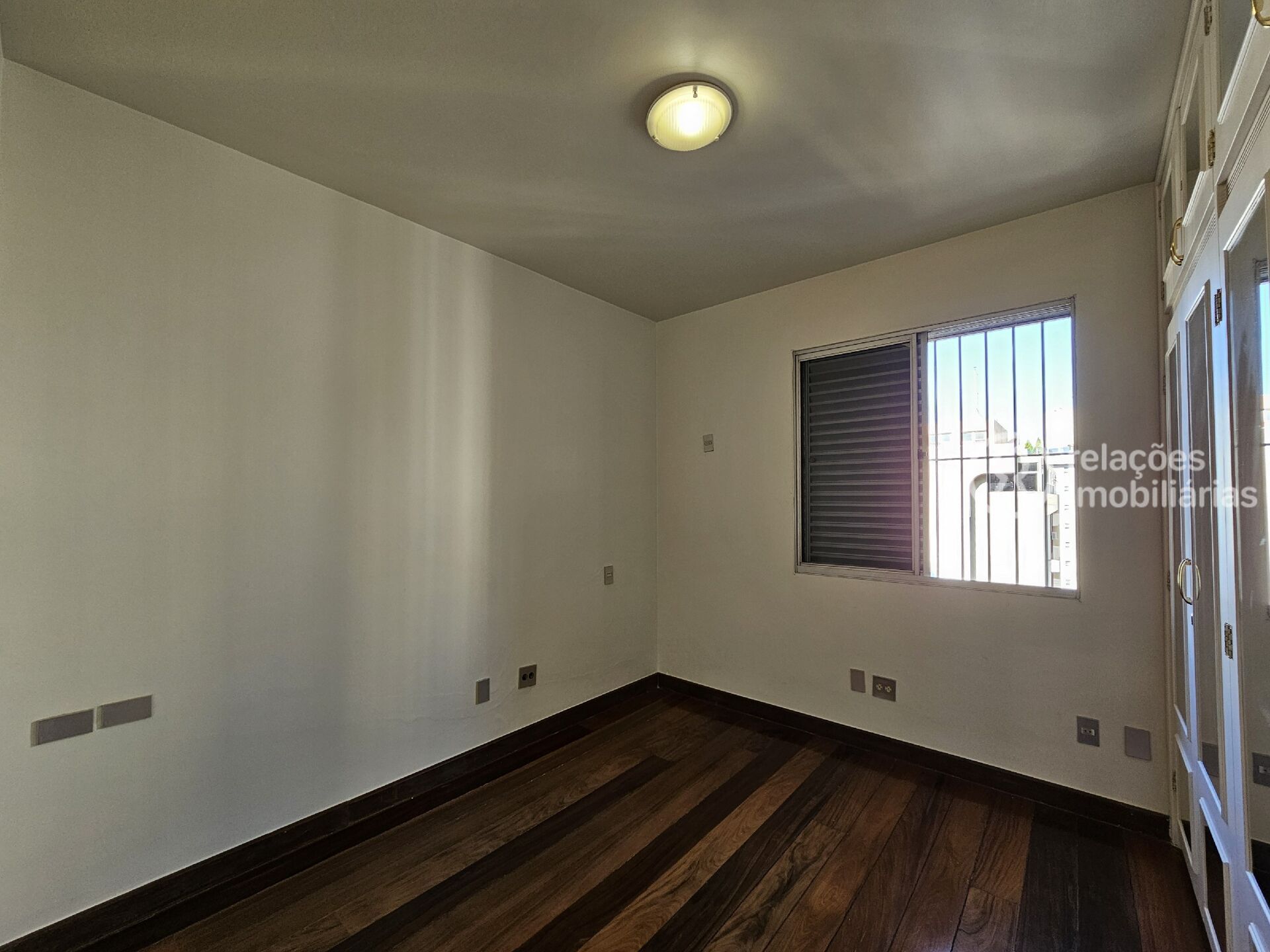 Apartamento para alugar com 3 quartos, 160m² - Foto 38