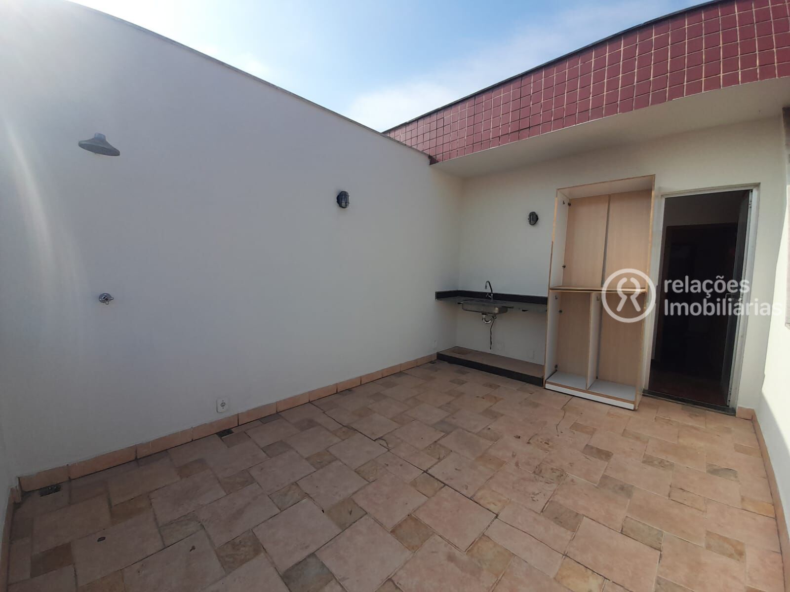 Cobertura para alugar com 3 quartos, 180m² - Foto 24