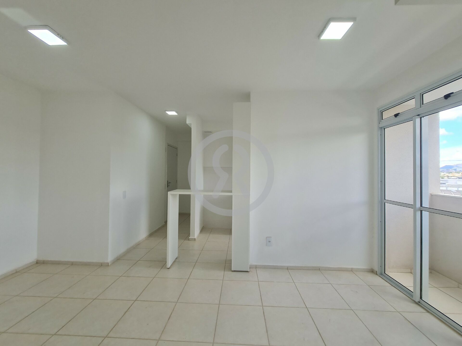Apartamento à venda com 2 quartos, 56m² - Foto 10