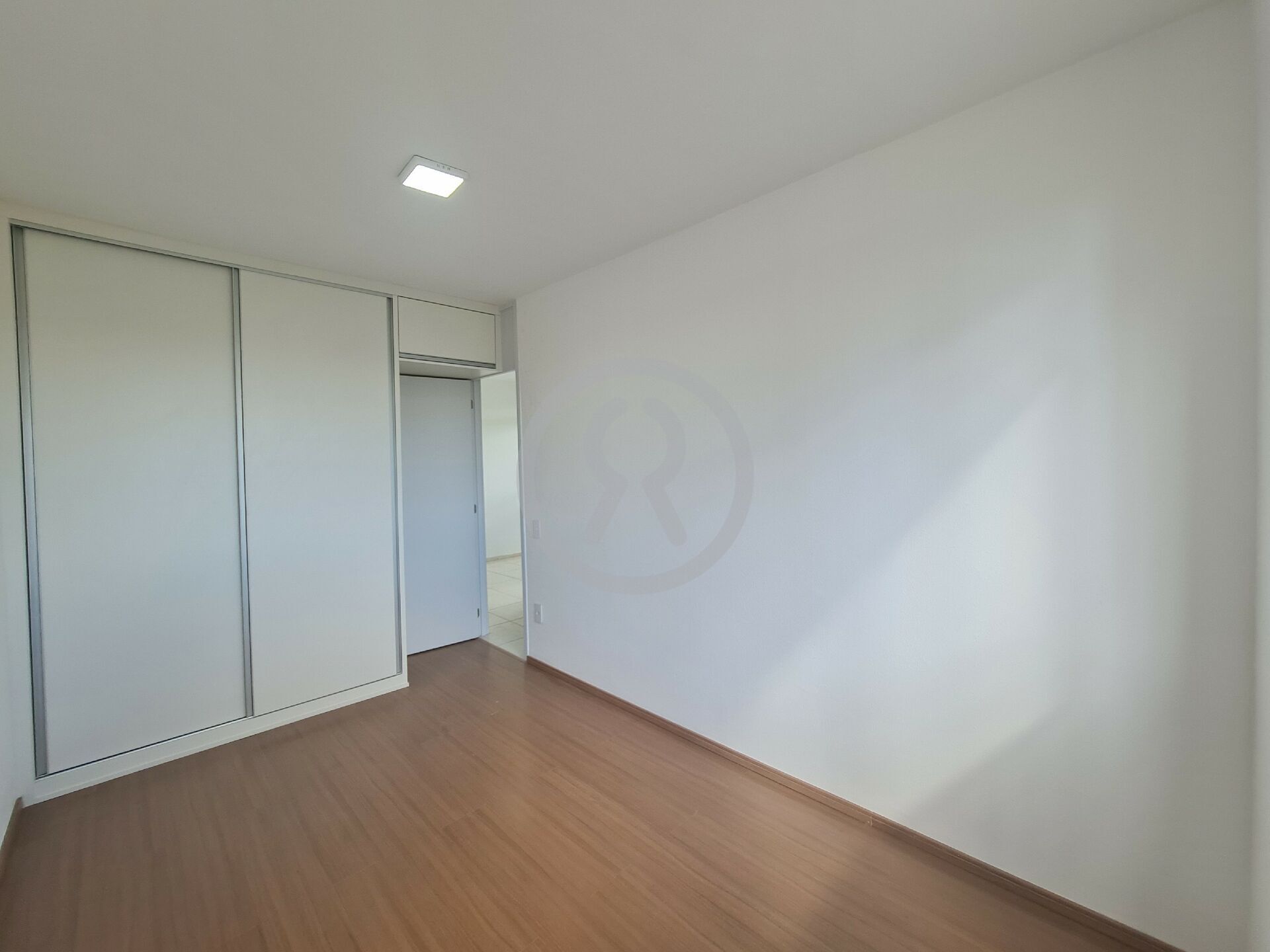 Apartamento à venda com 2 quartos, 56m² - Foto 20