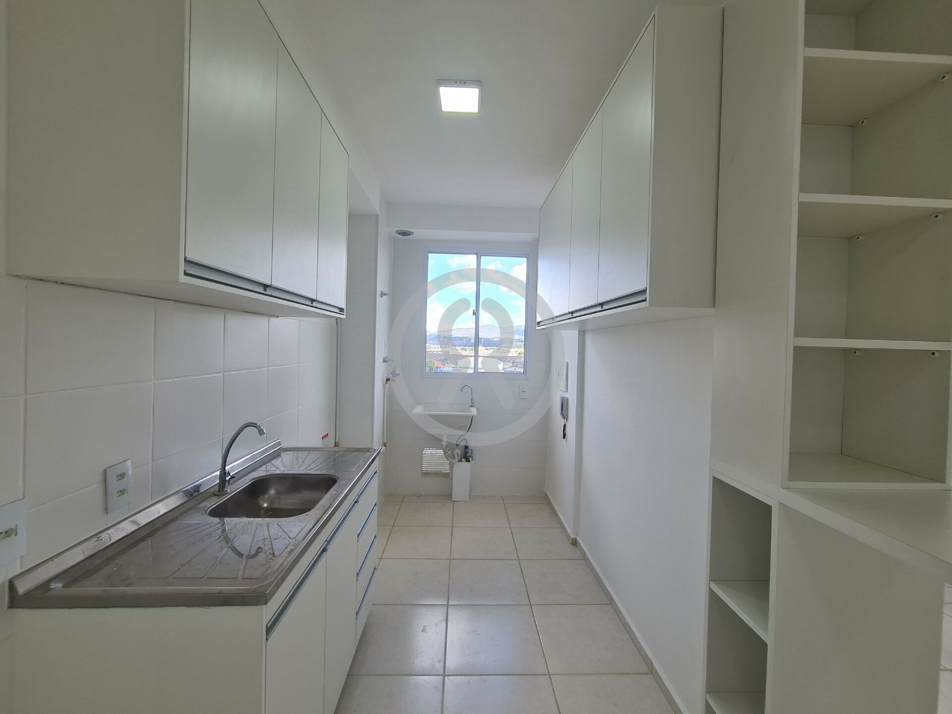 Apartamento à venda com 2 quartos, 56m² - Foto 12