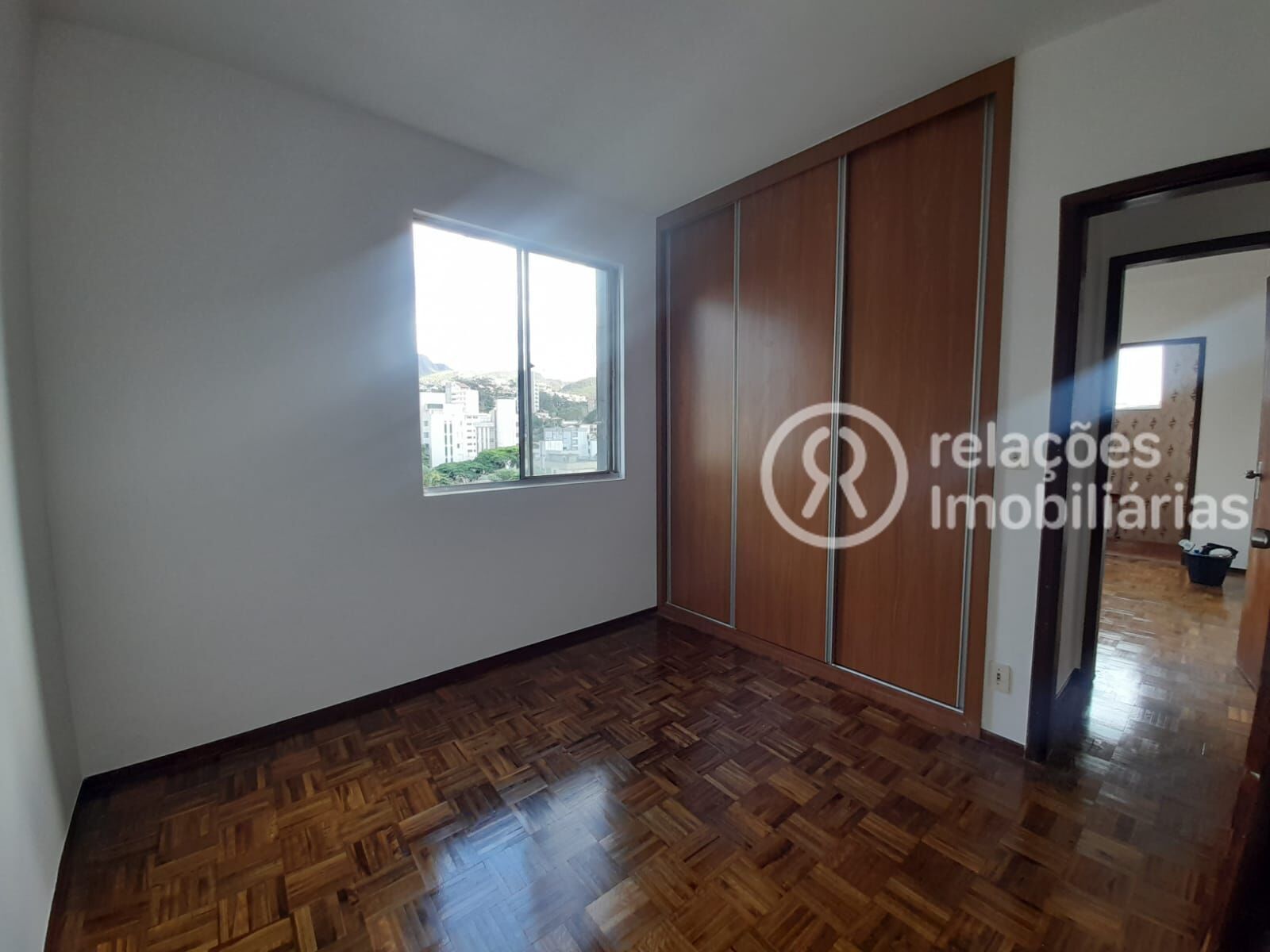 Apartamento para alugar com 3 quartos, 100m² - Foto 3