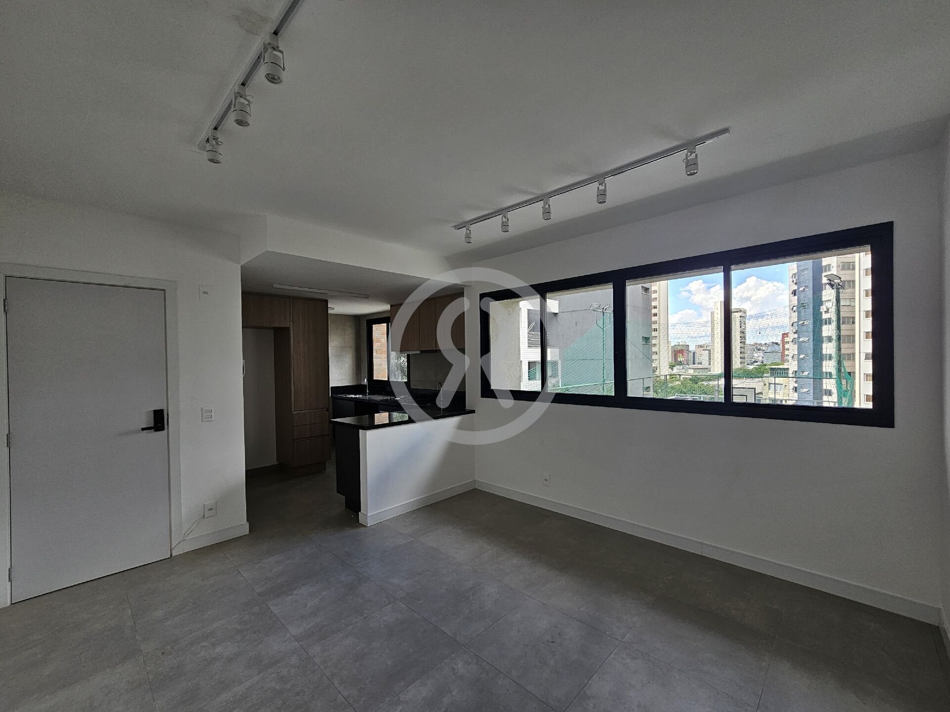 Apartamento para alugar com 2 quartos, 65m² - Foto 3