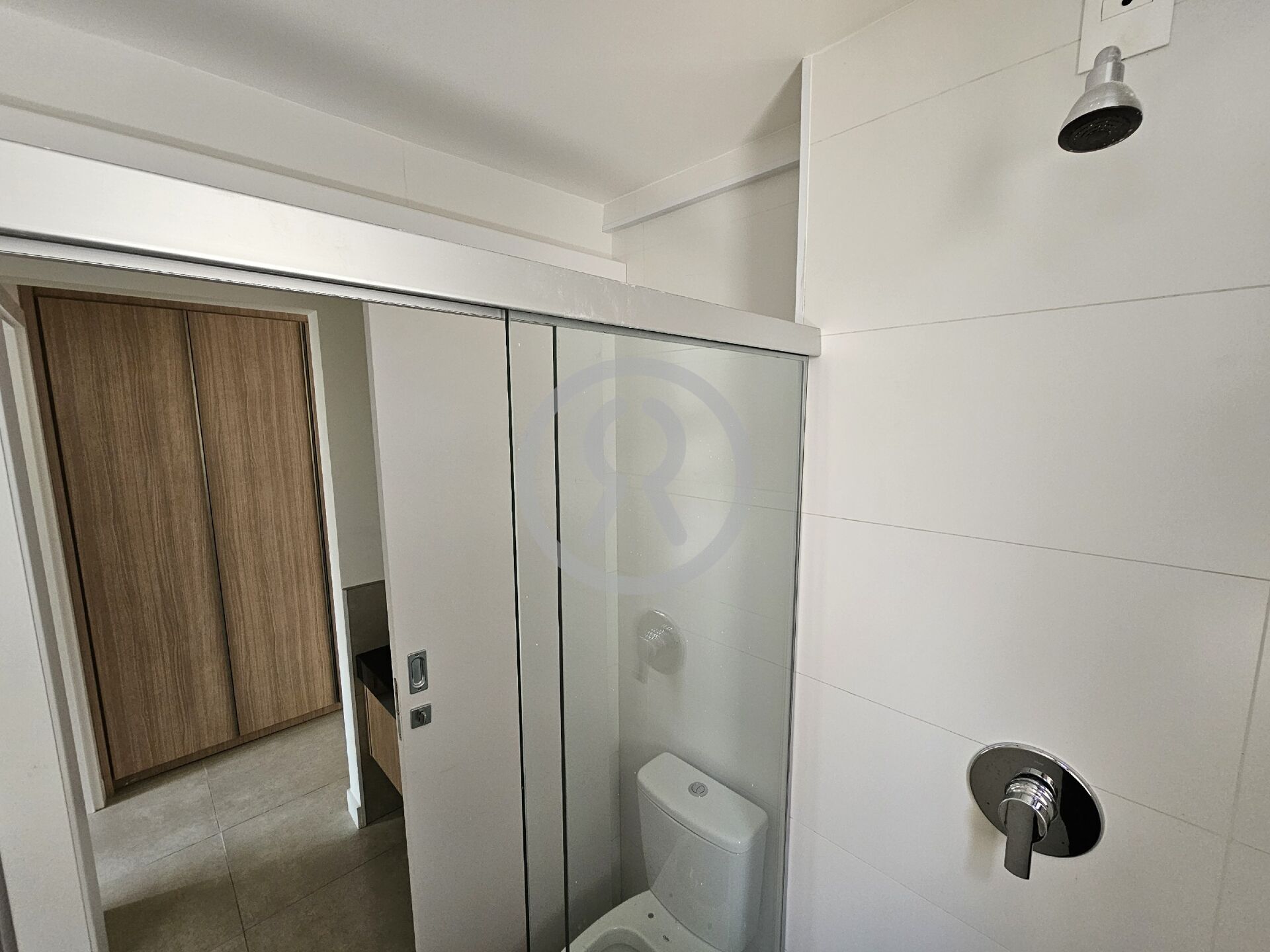 Apartamento para alugar com 2 quartos, 65m² - Foto 21