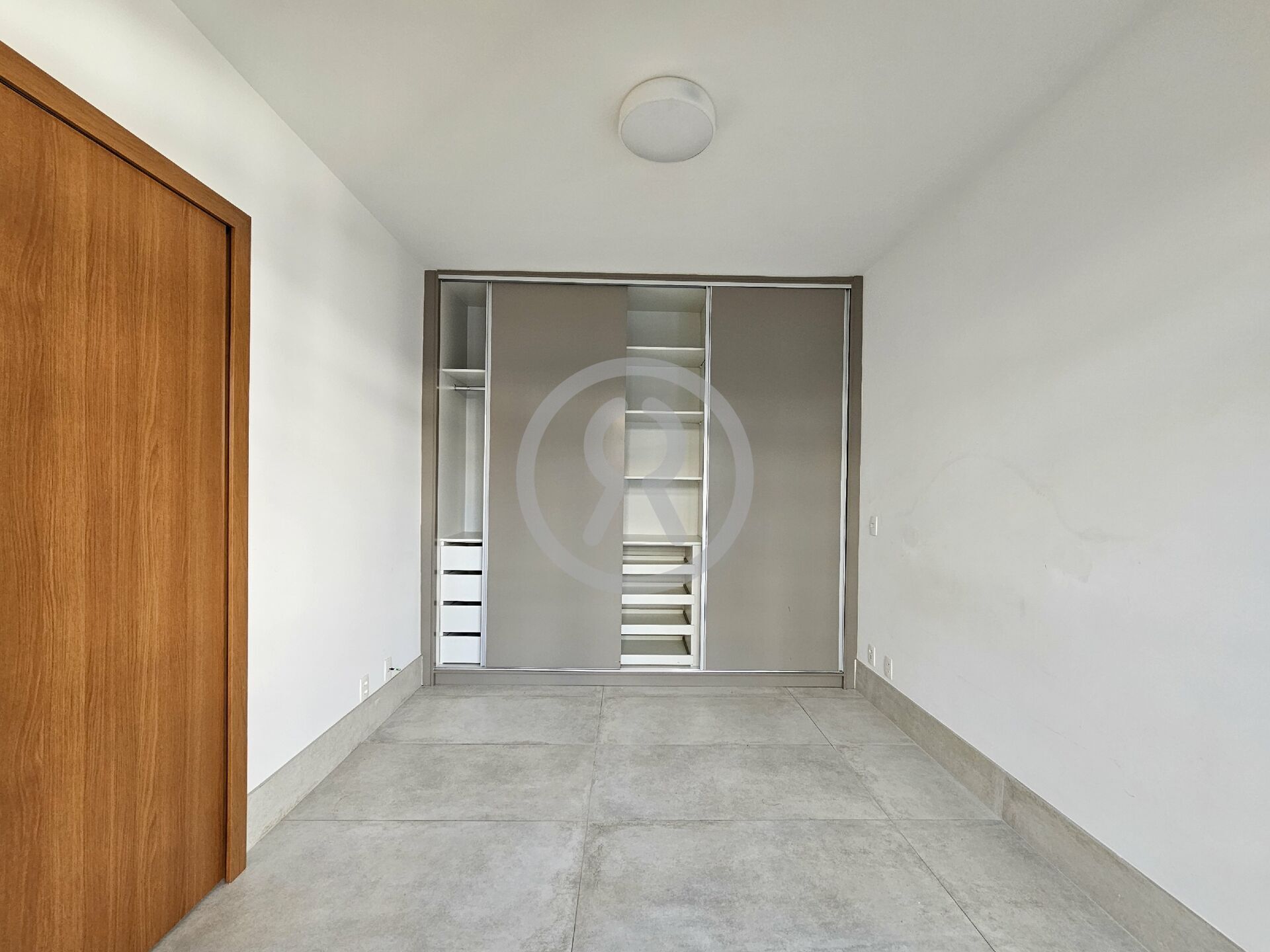 Apartamento para alugar com 1 quarto, 40m² - Foto 24