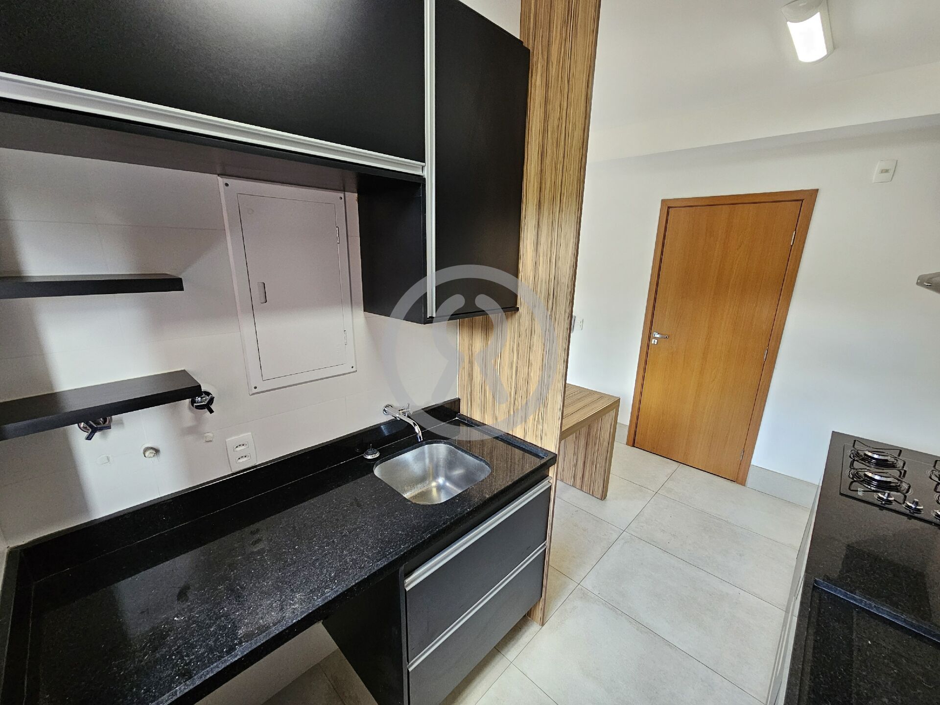 Apartamento para alugar com 1 quarto, 40m² - Foto 11