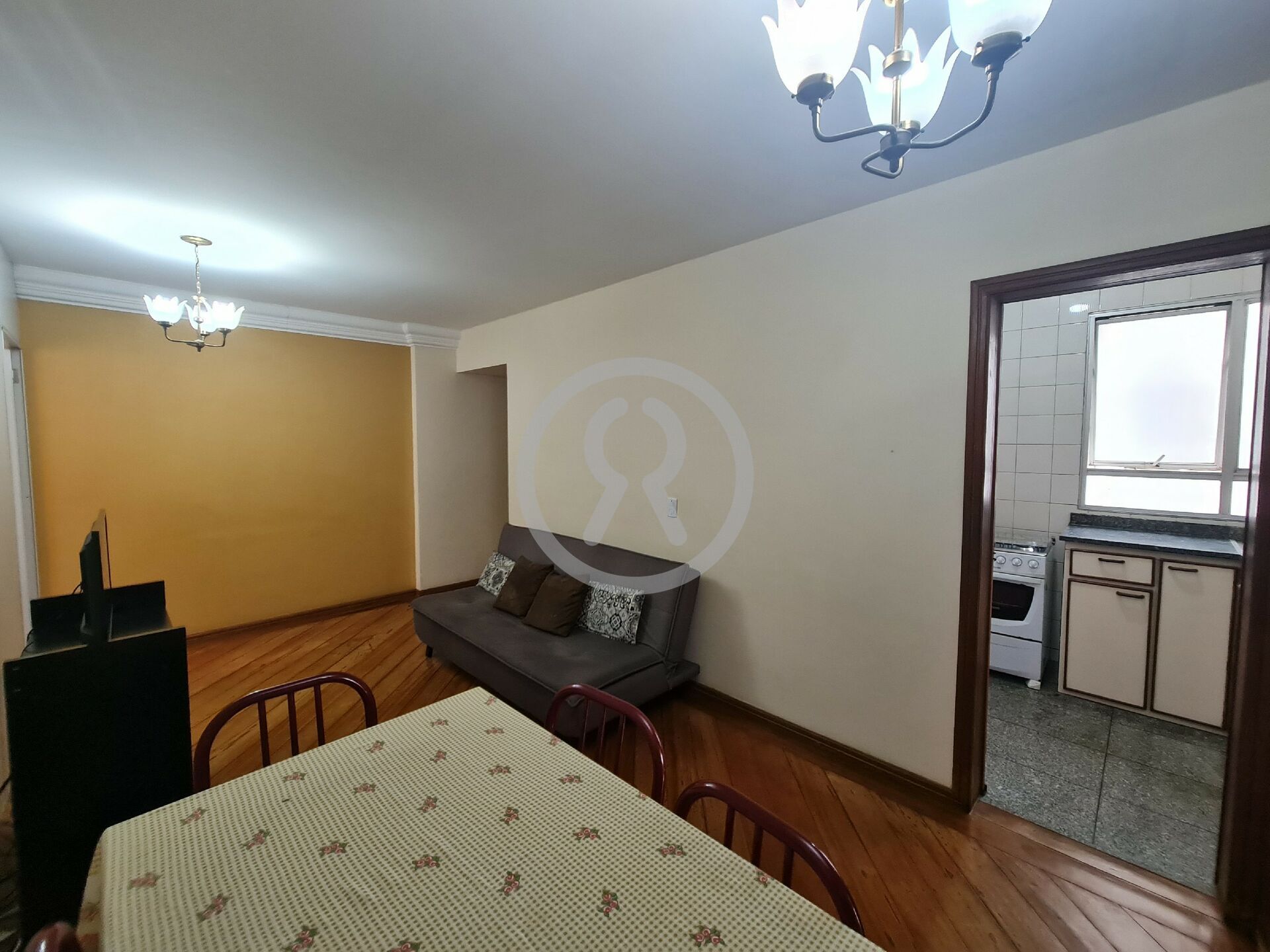 Apartamento para alugar com 3 quartos, 110m² - Foto 10