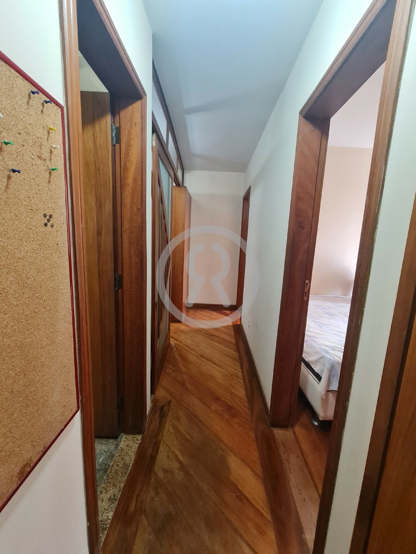 Apartamento para alugar com 3 quartos, 110m² - Foto 13