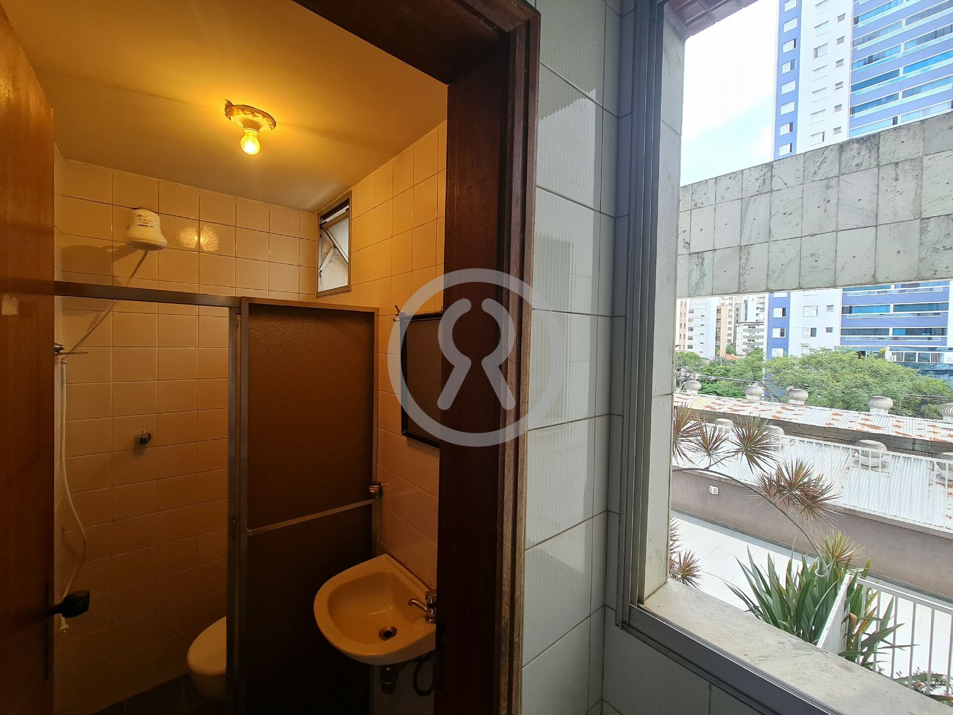 Apartamento para alugar com 3 quartos, 110m² - Foto 31