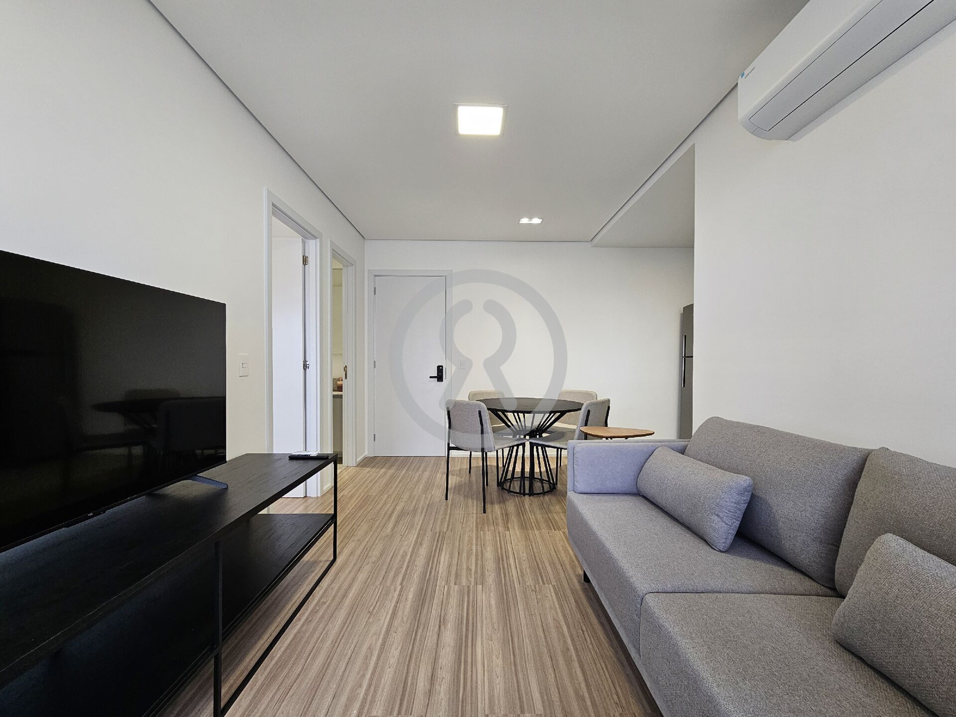 Apartamento para alugar com 1 quarto, 44m² - Foto 10