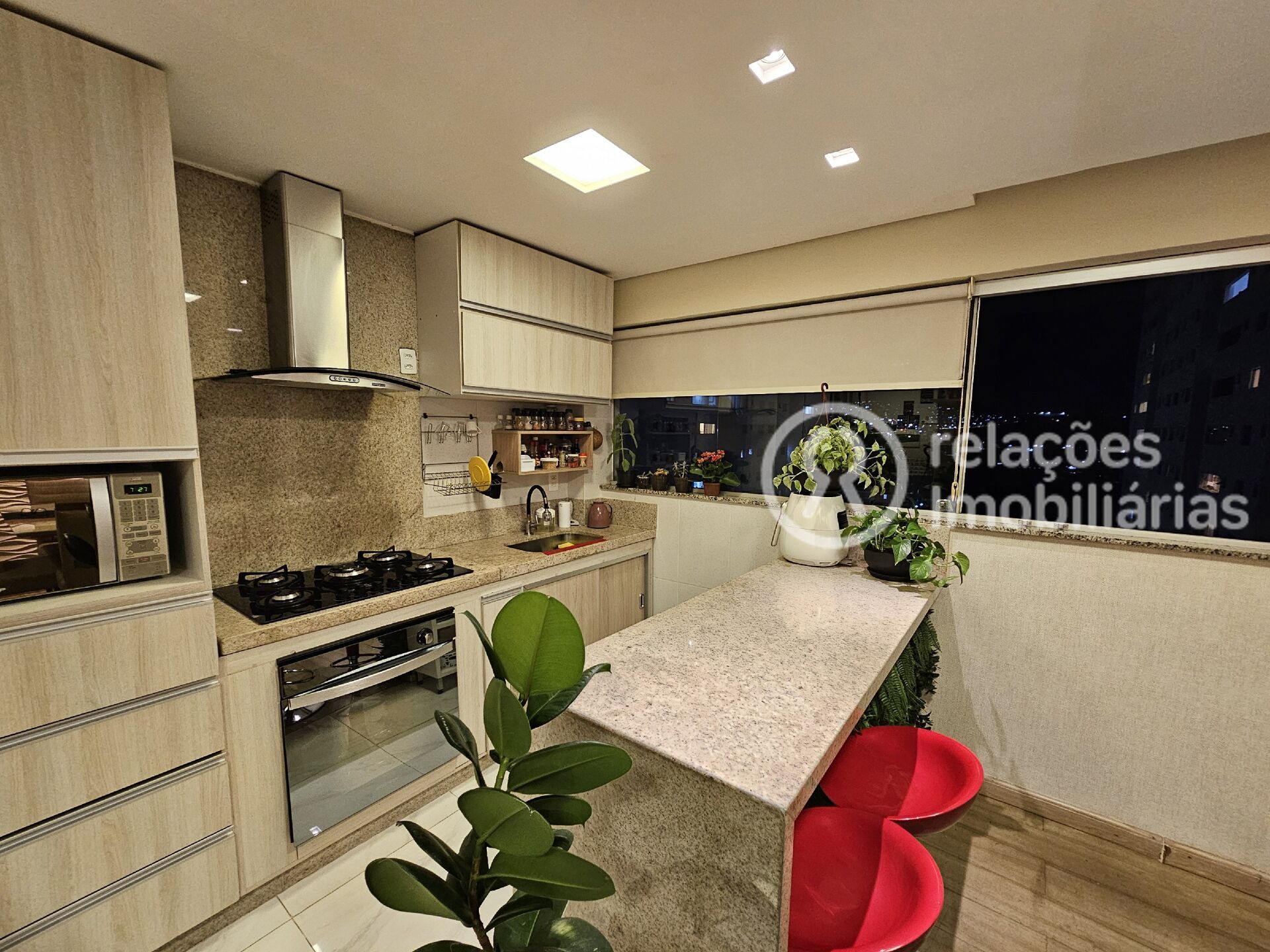 Apartamento para alugar com 3 quartos, 75m² - Foto 6