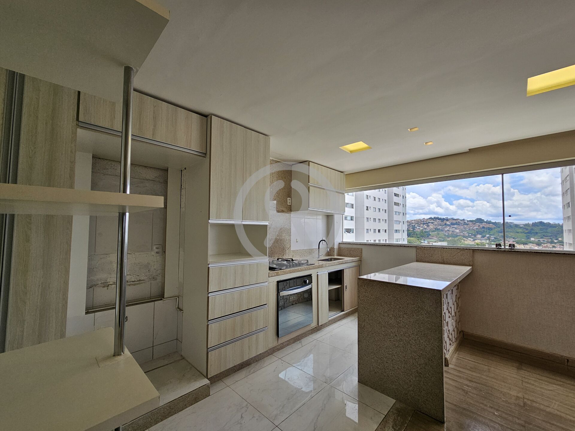 Apartamento para alugar com 3 quartos, 75m² - Foto 6