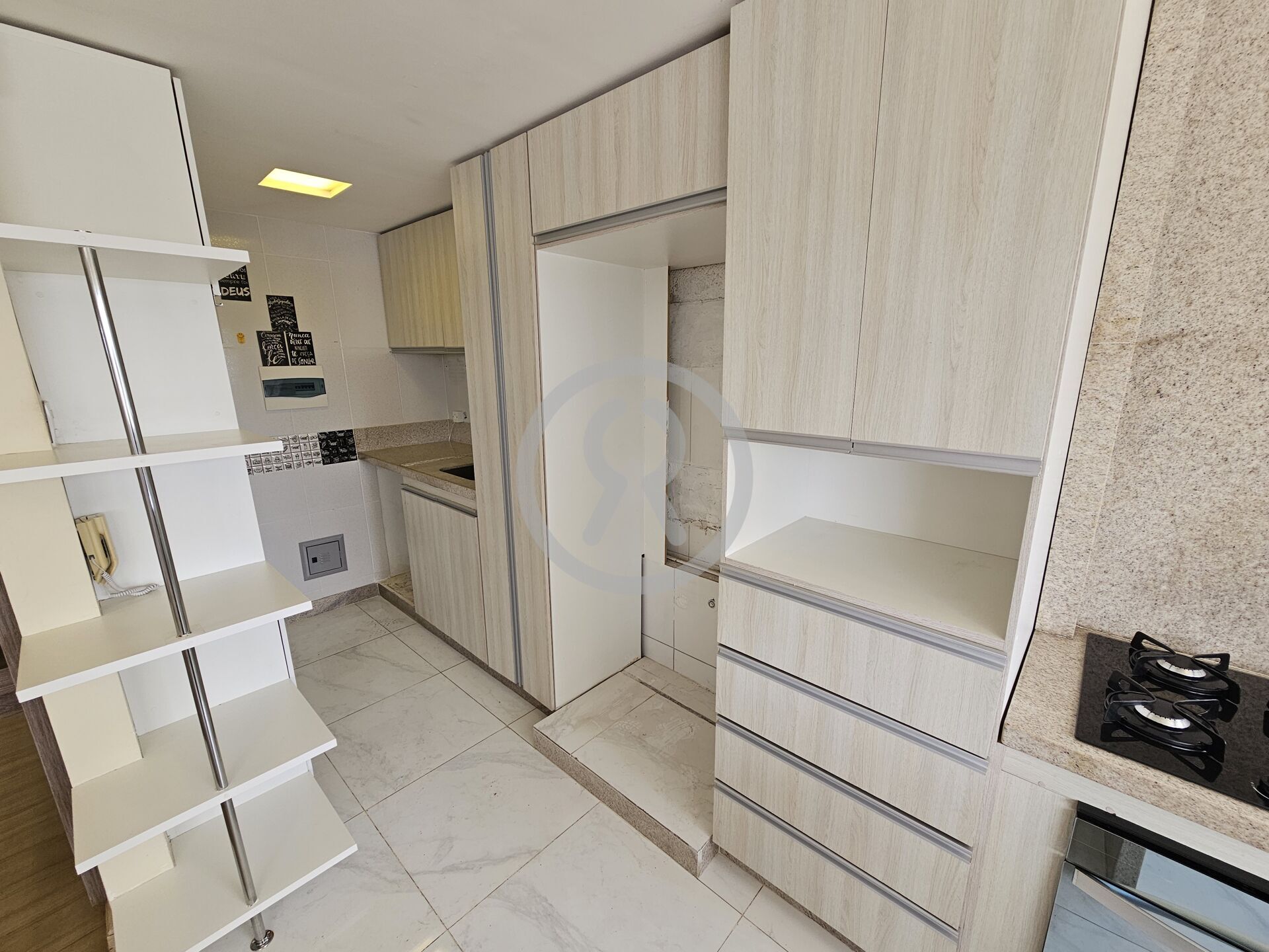 Apartamento para alugar com 3 quartos, 75m² - Foto 10