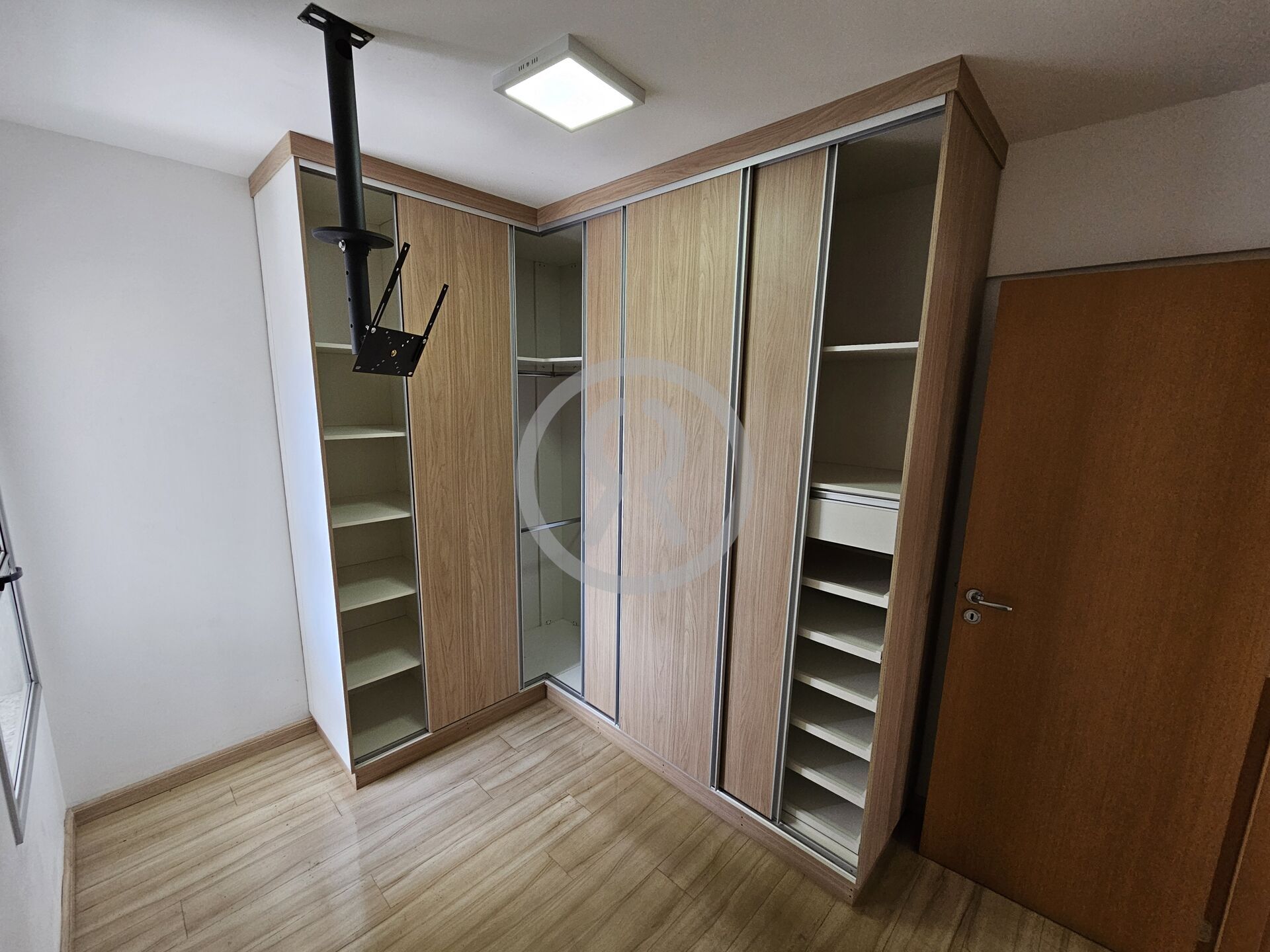 Apartamento para alugar com 3 quartos, 75m² - Foto 20