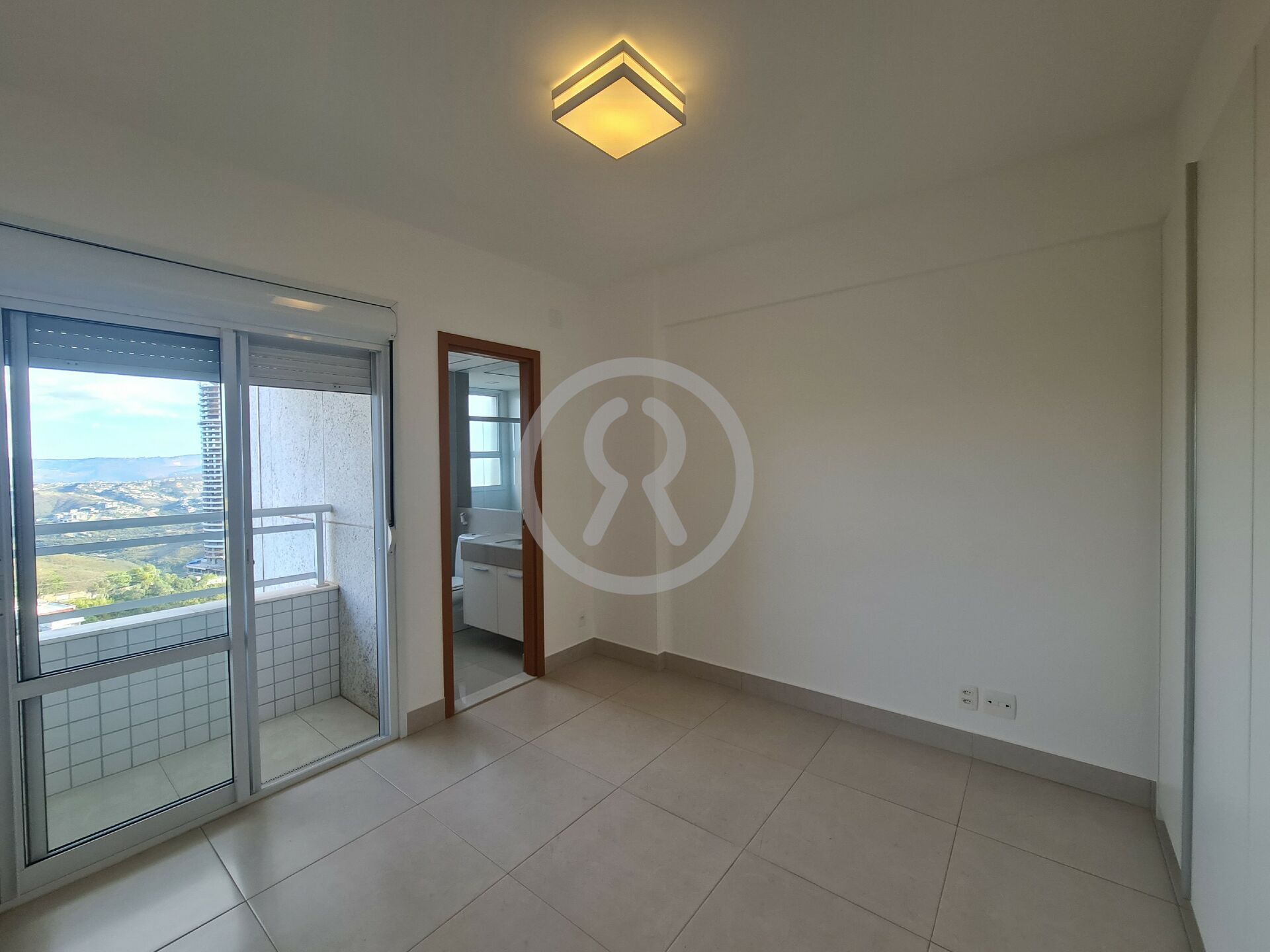 Apartamento para alugar com 2 quartos, 75m² - Foto 29