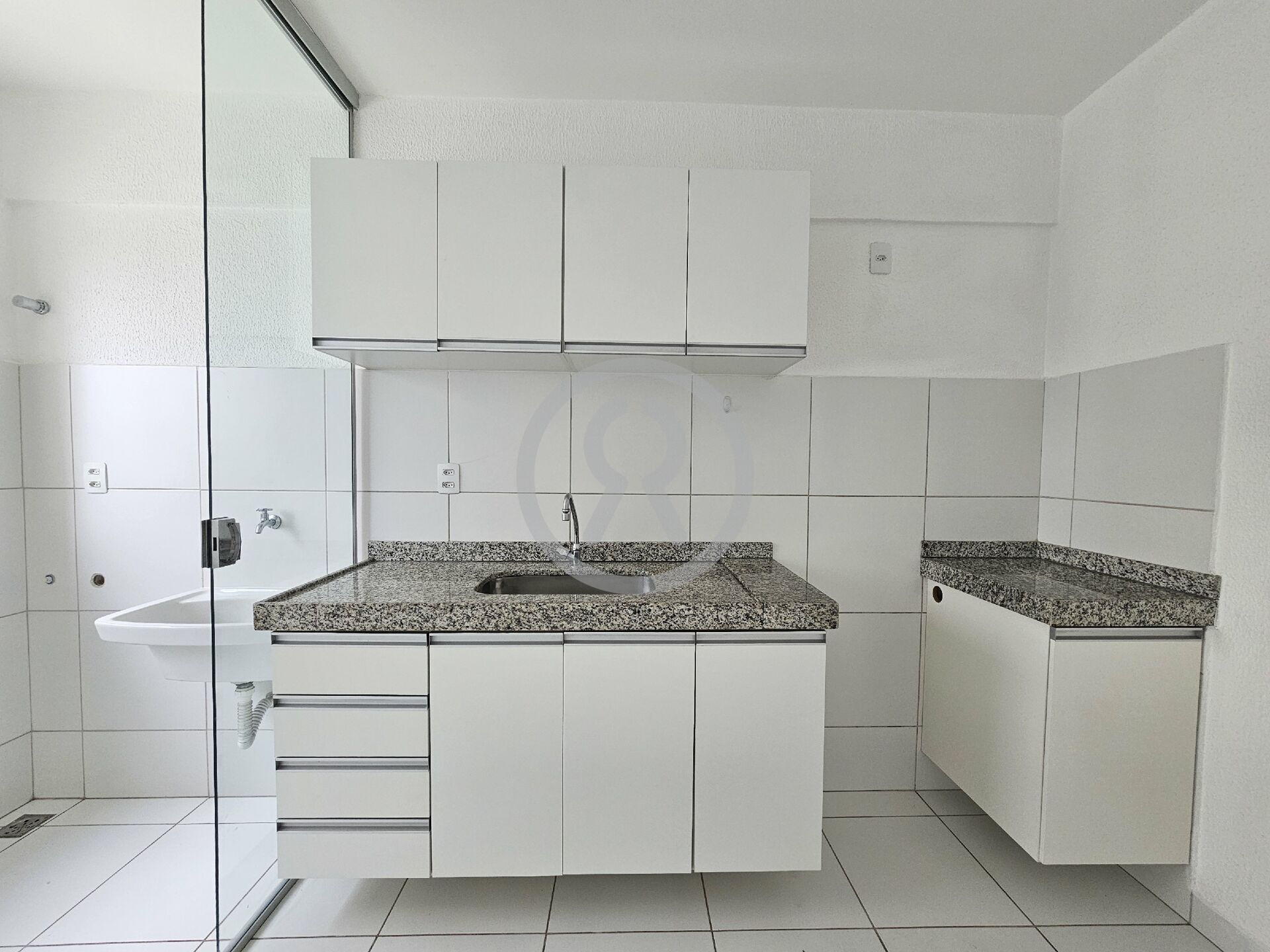 Apartamento para alugar com 2 quartos, 55m² - Foto 9