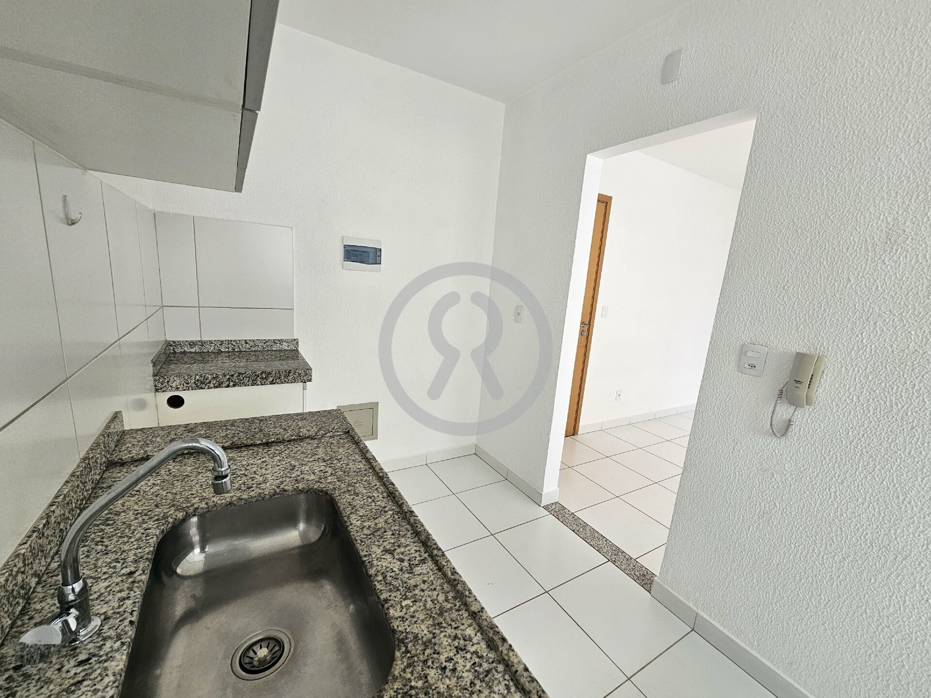 Apartamento para alugar com 2 quartos, 55m² - Foto 15