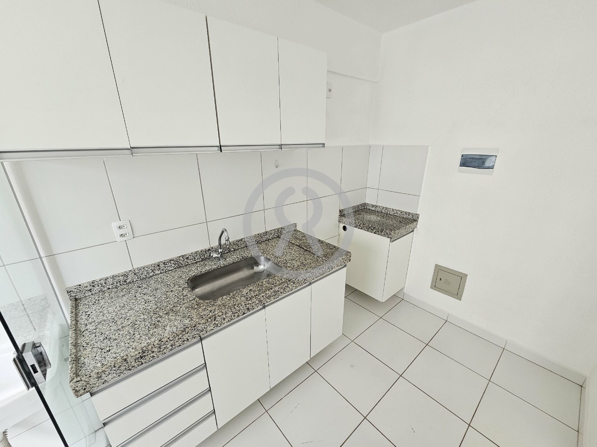 Apartamento para alugar com 2 quartos, 55m² - Foto 13