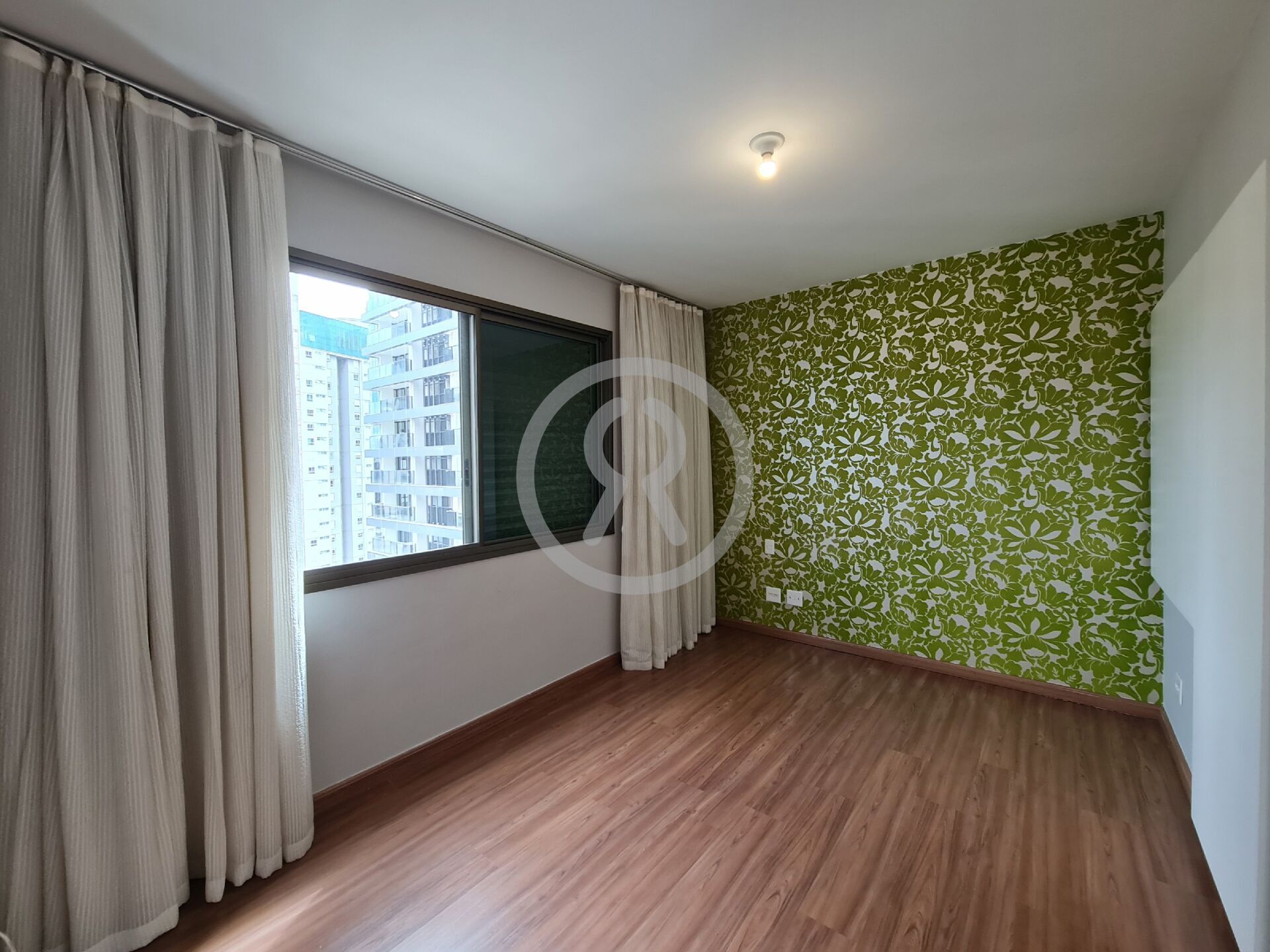 Apartamento à venda com 4 quartos, 278m² - Foto 22