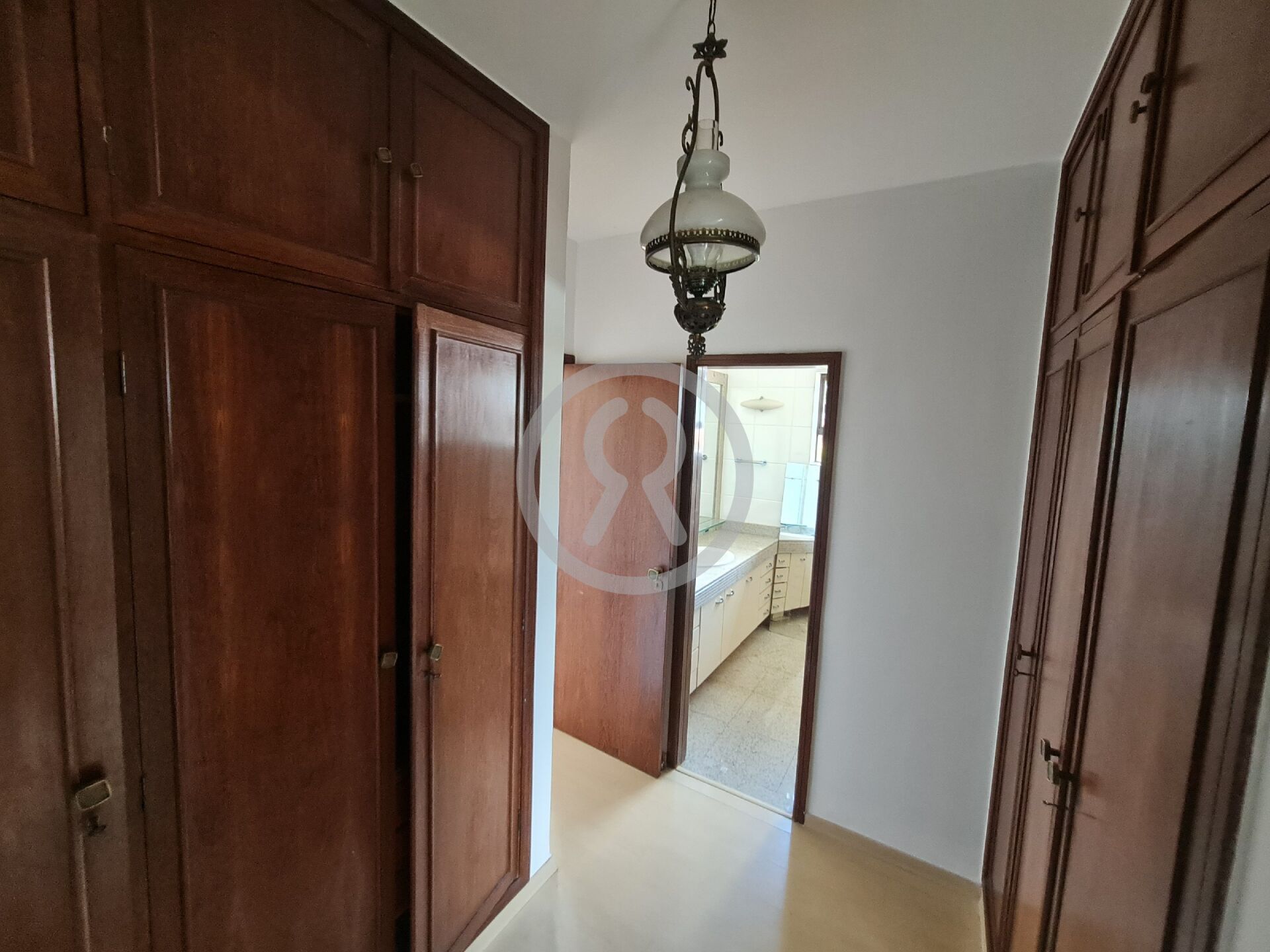 Casa à venda com 4 quartos, 500m² - Foto 47