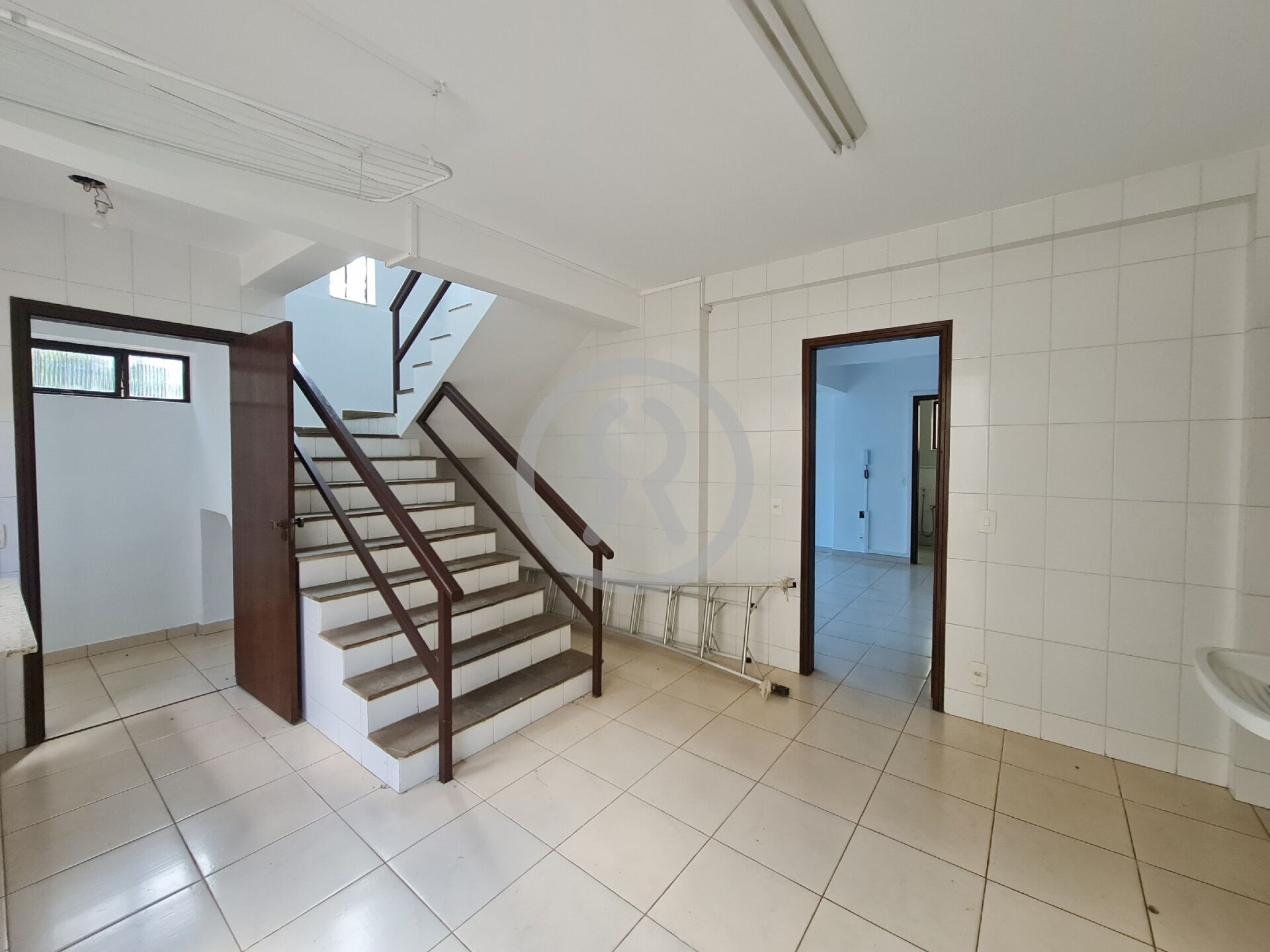 Casa à venda com 4 quartos, 500m² - Foto 21