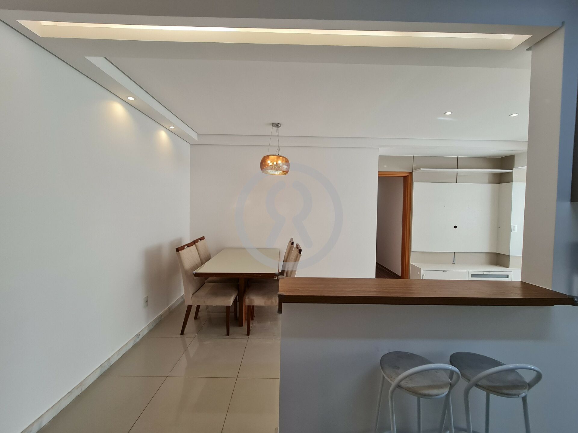 Apartamento para alugar com 2 quartos, 72m² - Foto 17