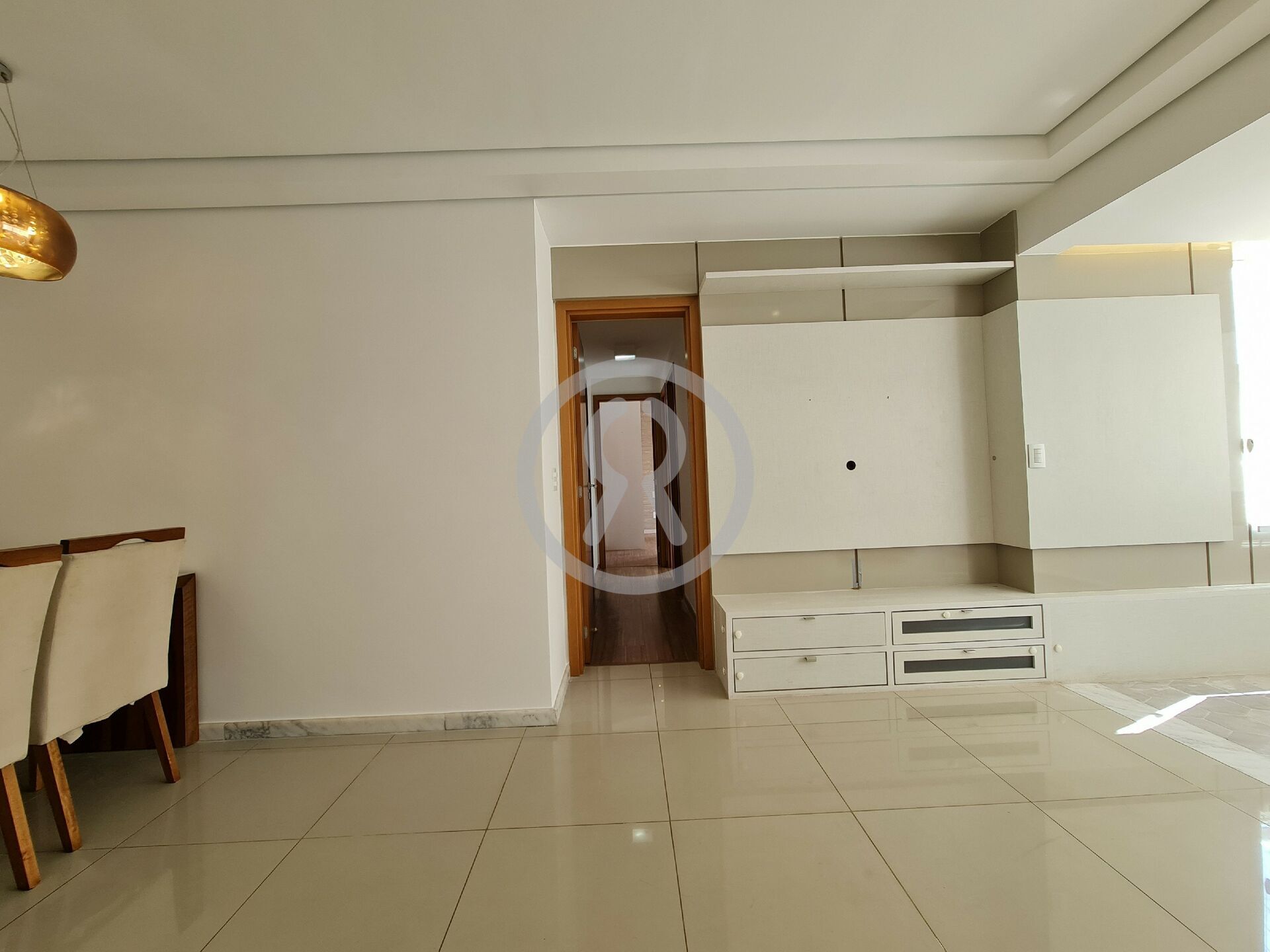 Apartamento para alugar com 2 quartos, 72m² - Foto 18