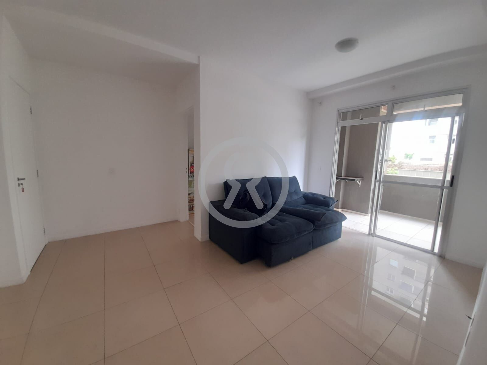 Apartamento para alugar com 2 quartos, 72m² - Foto 3