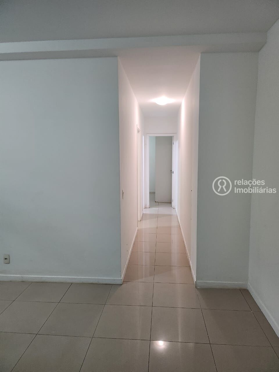 Apartamento para alugar com 2 quartos, 72m² - Foto 11