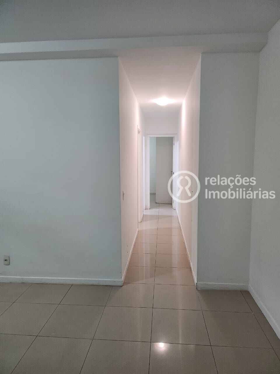 Apartamento para alugar com 2 quartos, 72m² - Foto 11