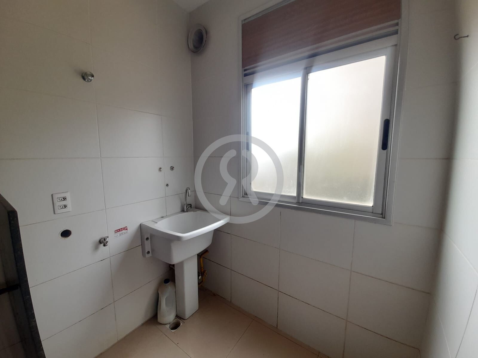 Apartamento para alugar com 2 quartos, 72m² - Foto 8