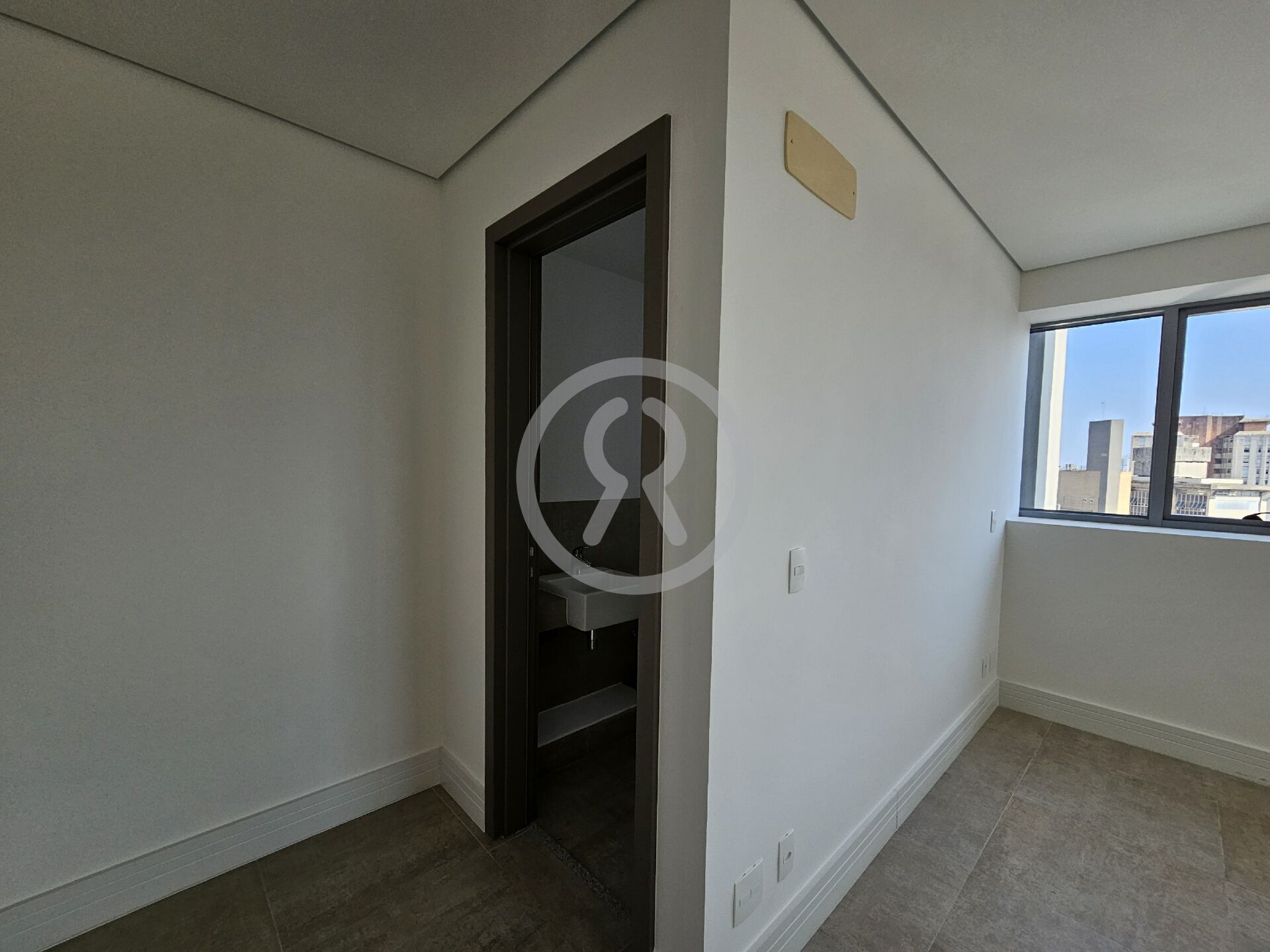 Apartamento à venda com 1 quarto, 78m² - Foto 19