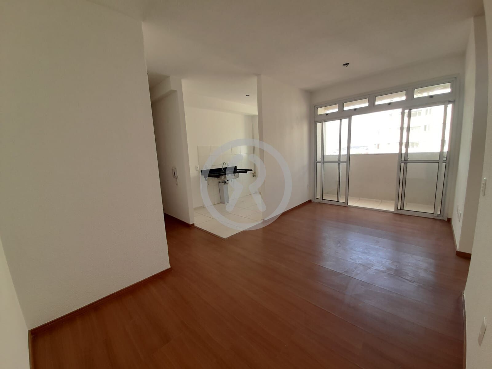 Apartamento à venda com 3 quartos, 65m² - Foto 1