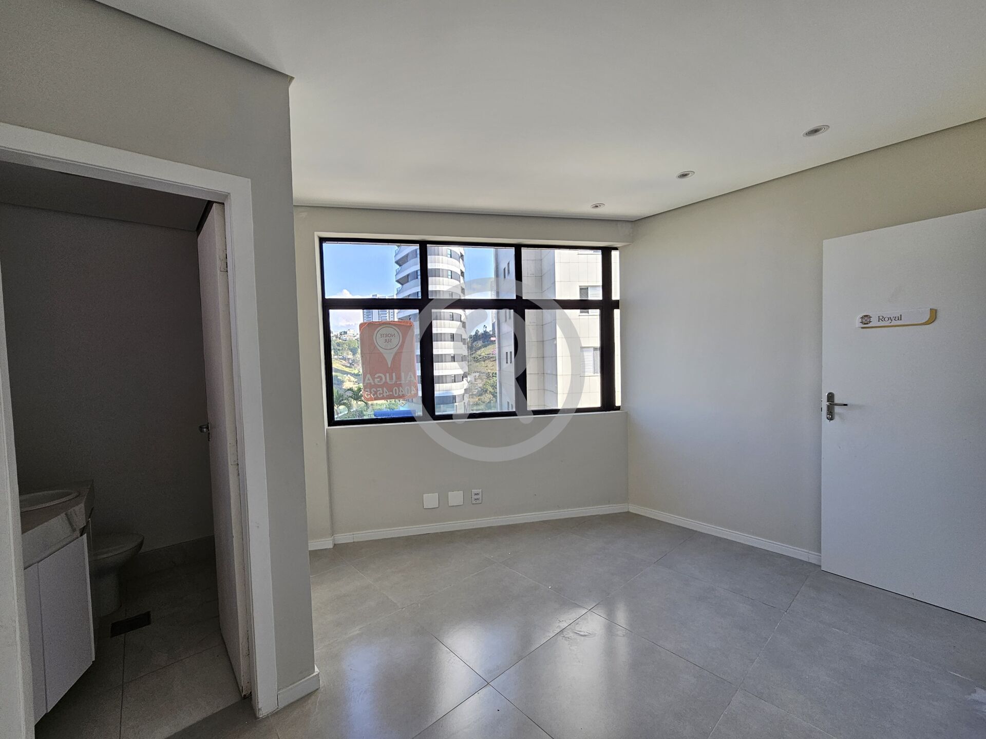 Conjunto Comercial-Sala para alugar, 72m² - Foto 4