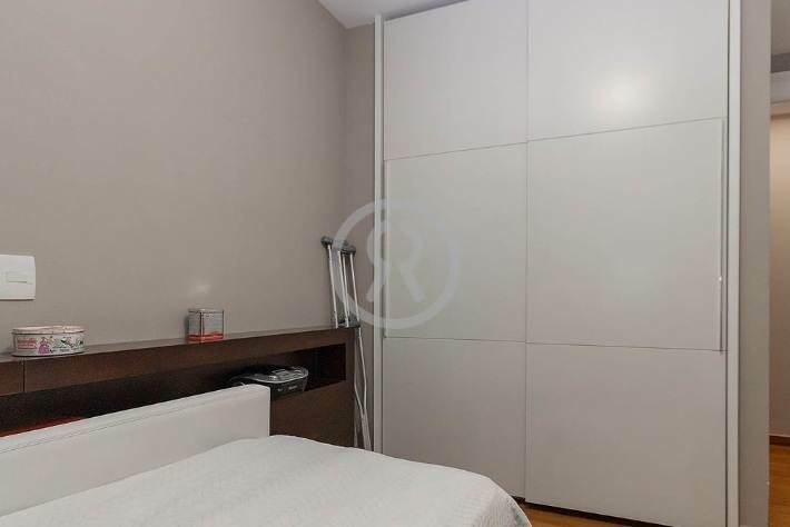 Apartamento para alugar com 4 quartos, 227m² - Foto 44