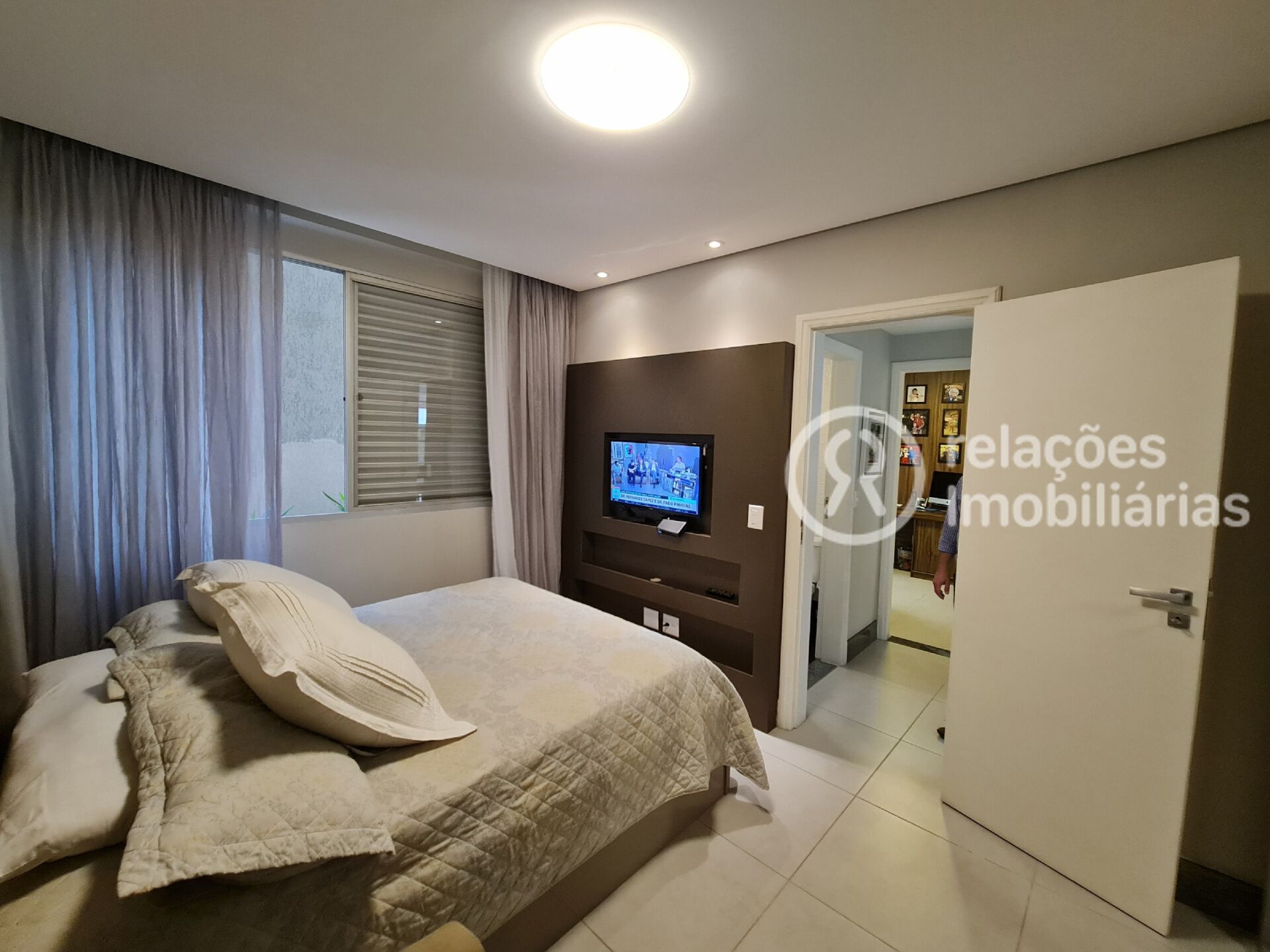 Casa à venda com 4 quartos, 380m² - Foto 39