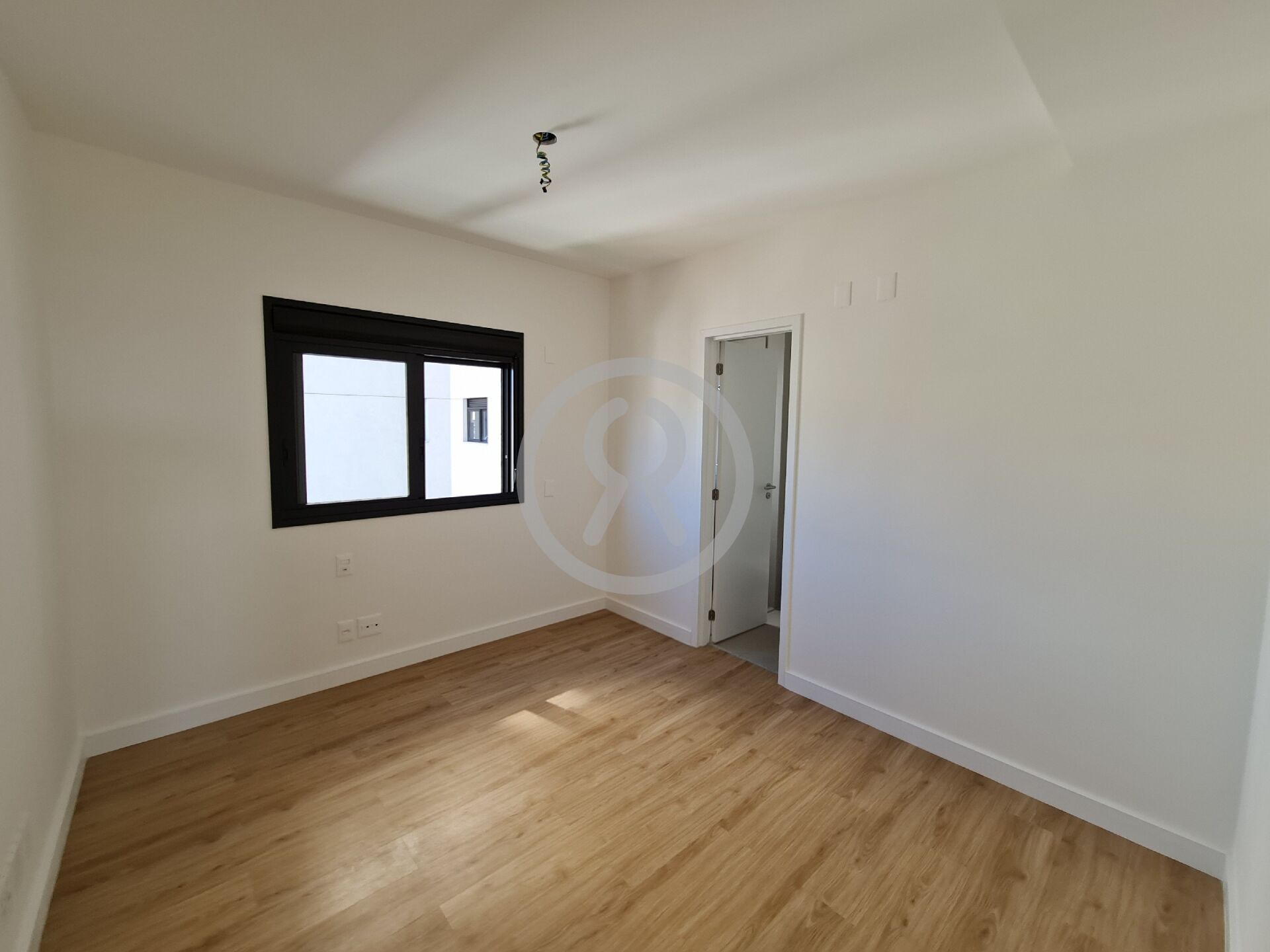 Apartamento à venda com 4 quartos, 173m² - Foto 21