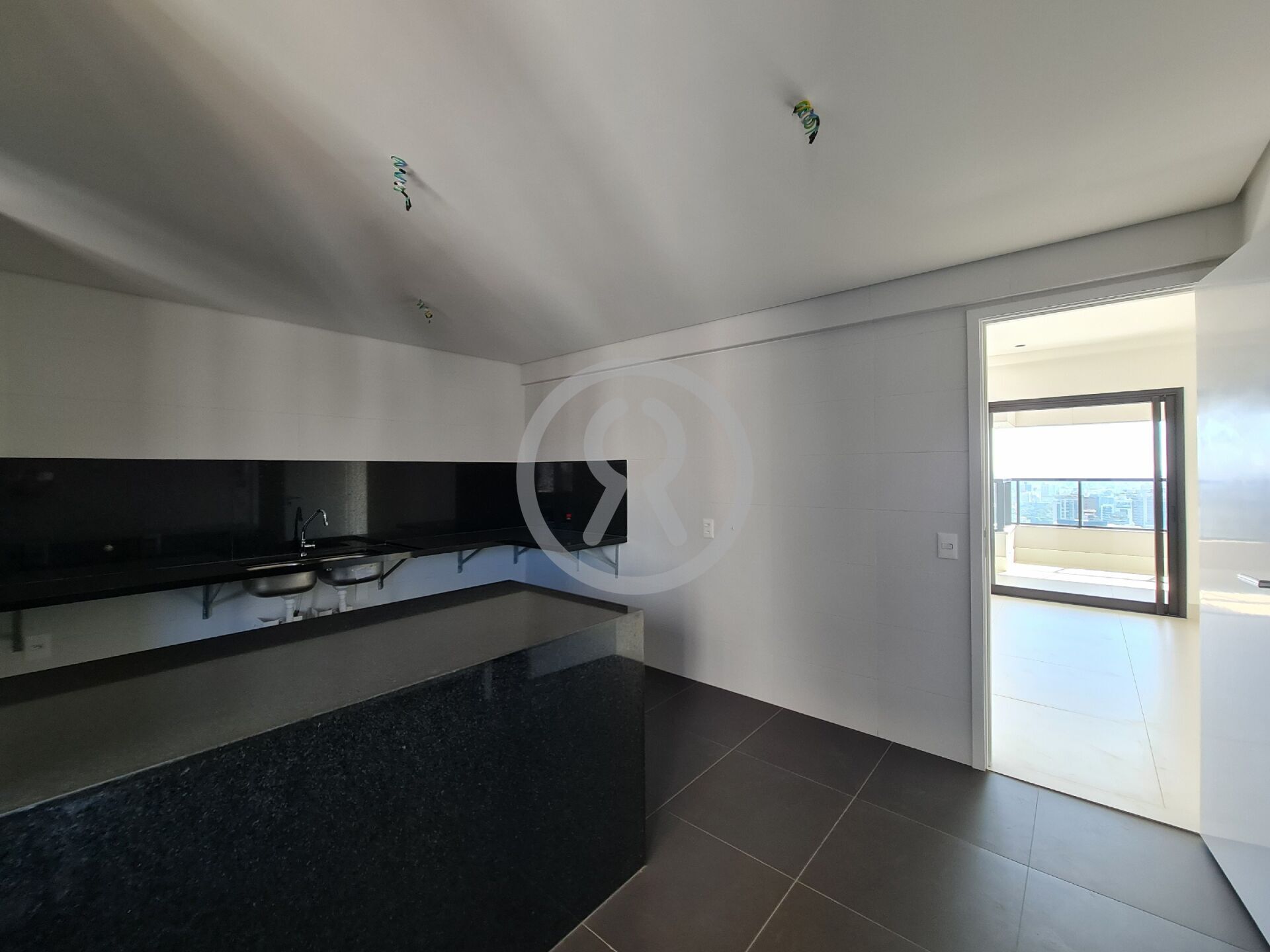 Apartamento à venda com 4 quartos, 173m² - Foto 16