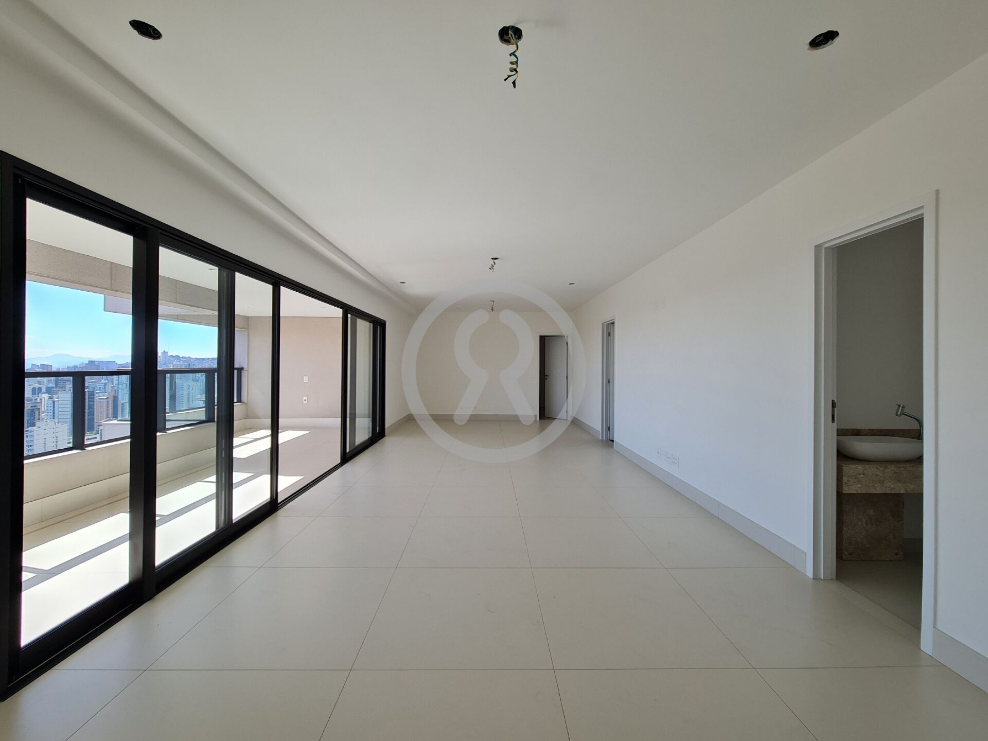 Apartamento à venda com 4 quartos, 173m² - Foto 8