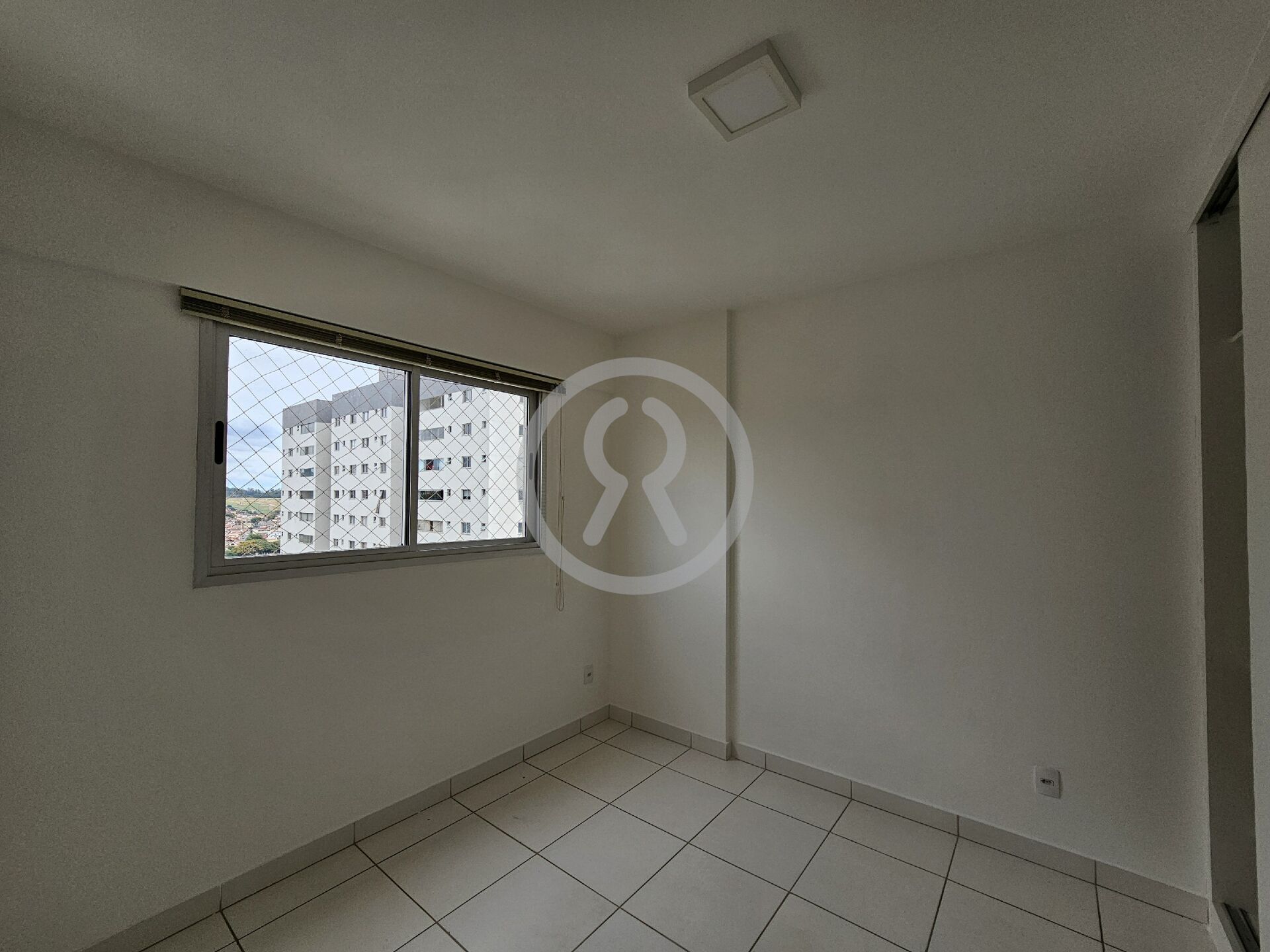 Apartamento à venda com 2 quartos, 55m² - Foto 20