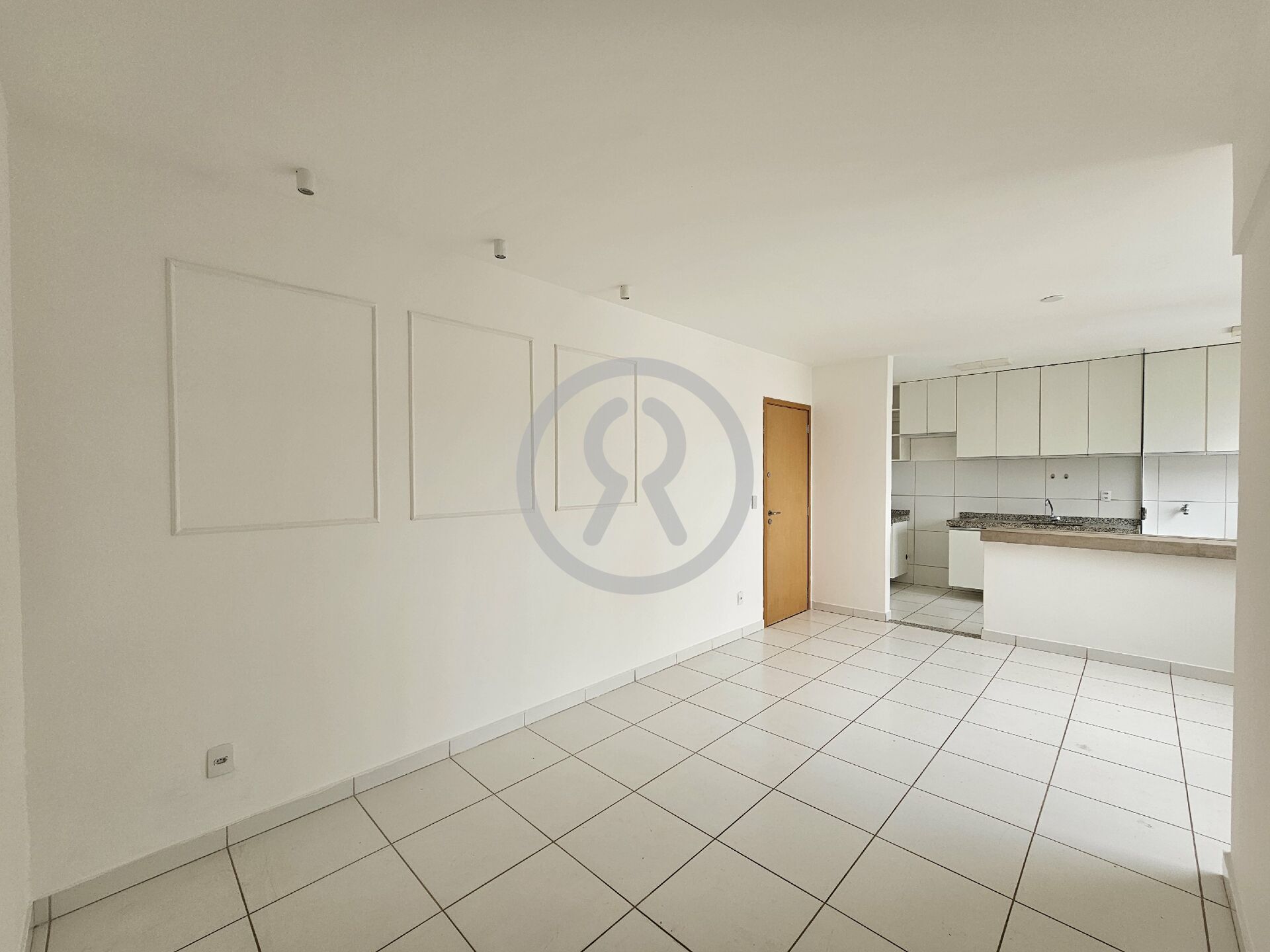 Apartamento à venda com 2 quartos, 55m² - Foto 2