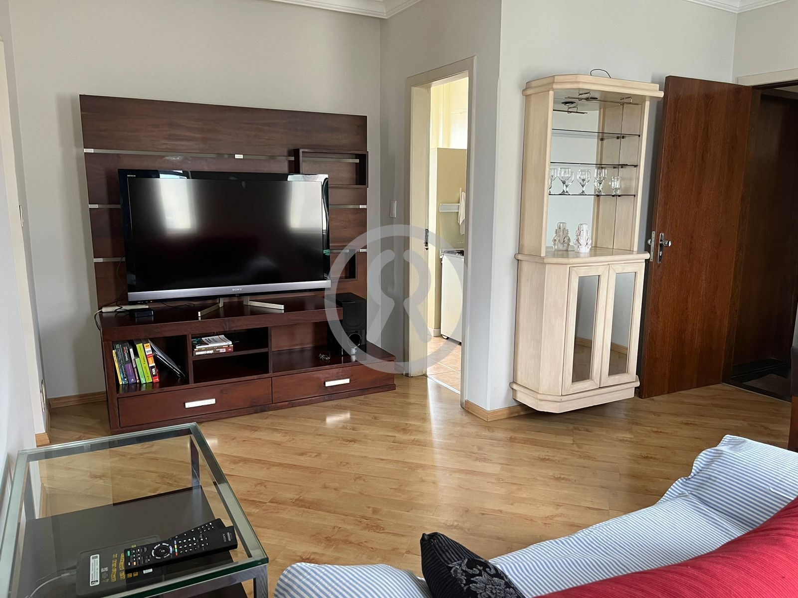 Apartamento à venda com 2 quartos, 75m² - Foto 6